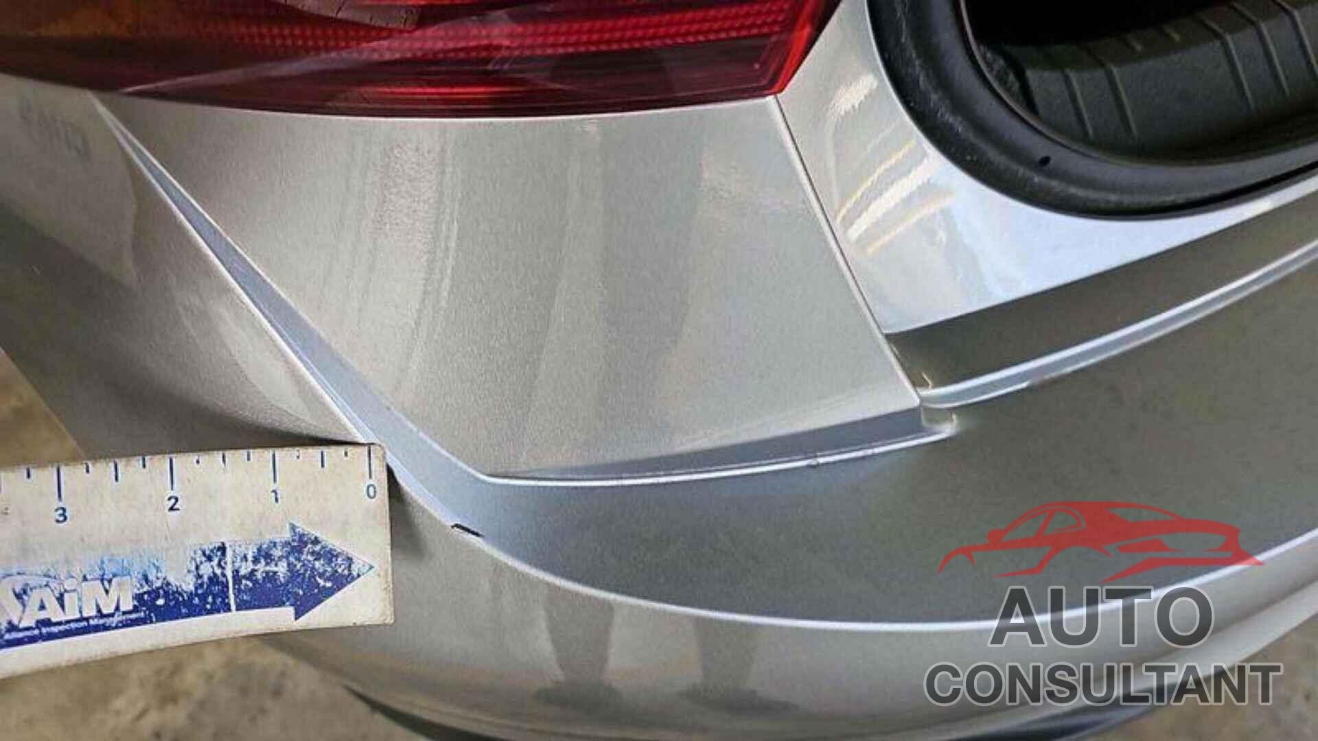 VOLKSWAGEN JETTA 2024 - 3VW5M7BUXRM053458