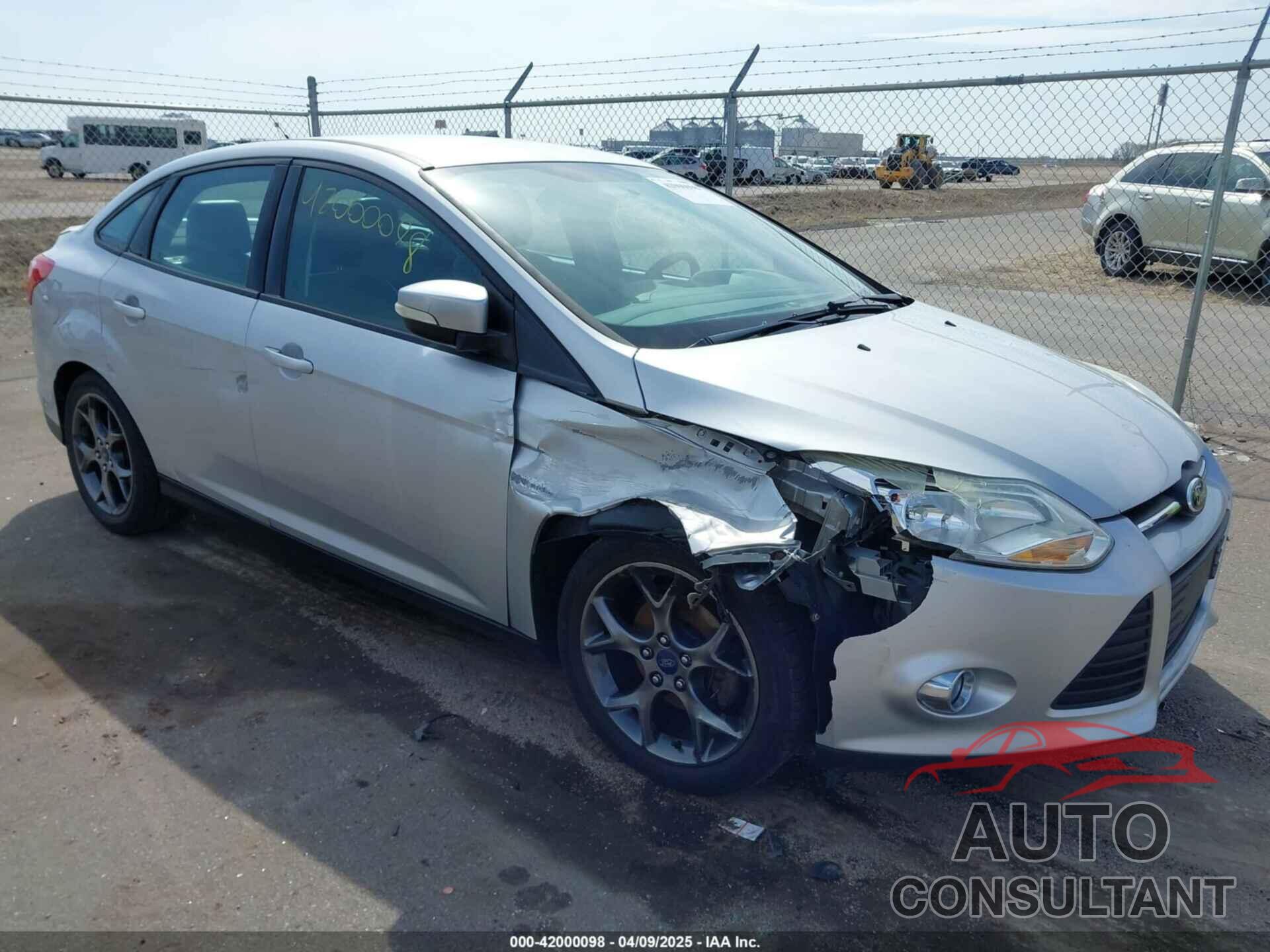 FORD FOCUS 2014 - 1FADP3F28EL302607