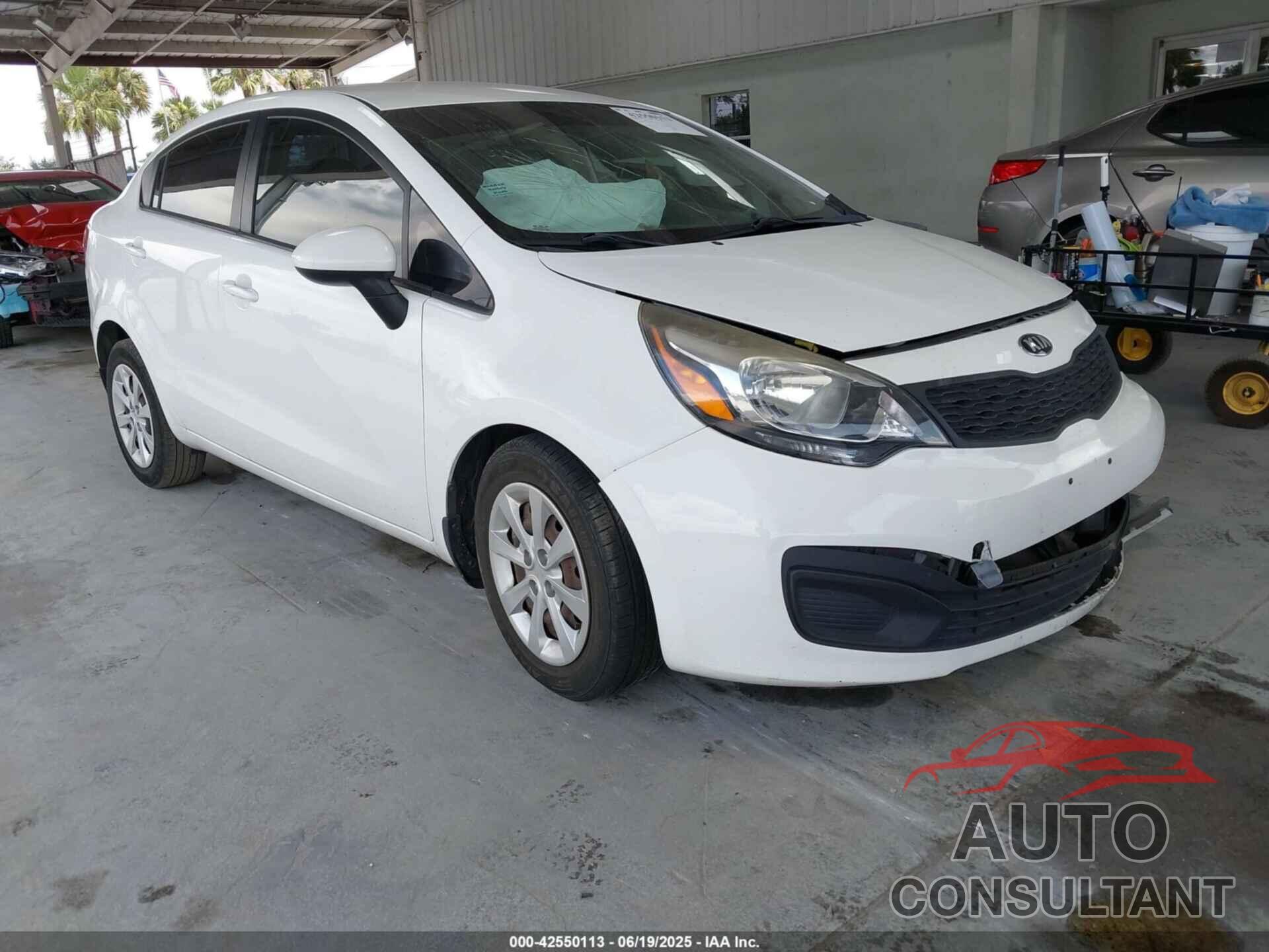 KIA RIO 2014 - KNADM4A31E6328132