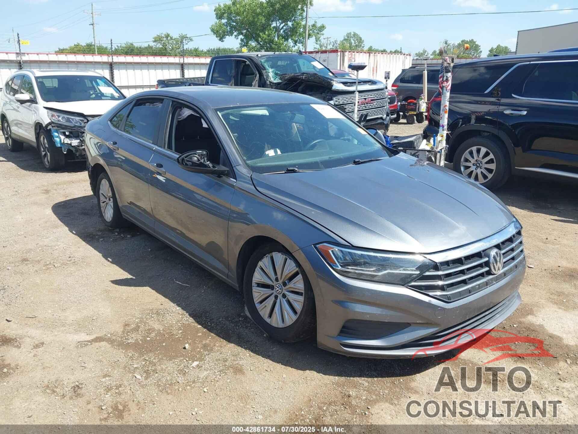 VOLKSWAGEN JETTA 2019 - 3VWN57BU0KM213656