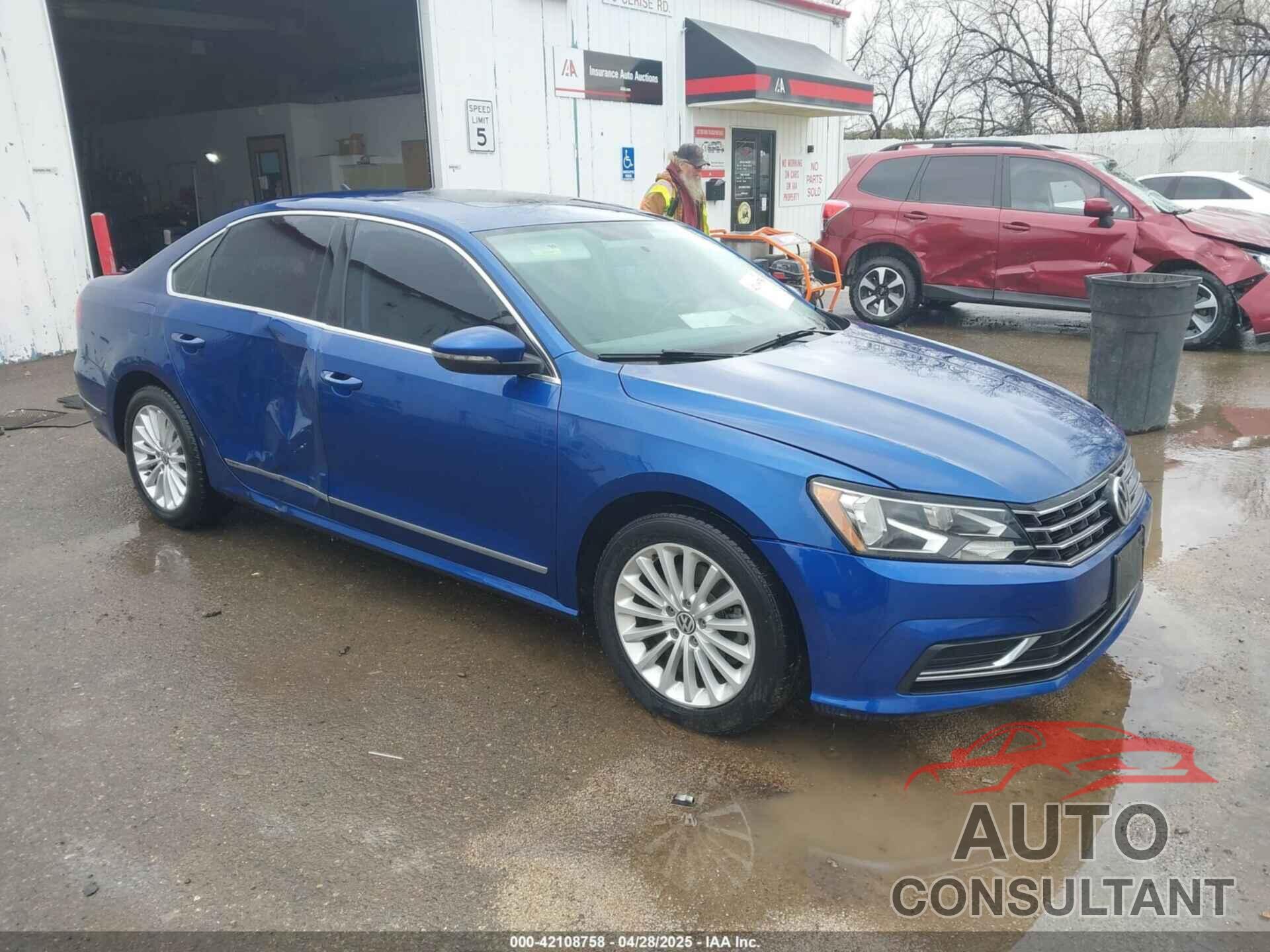 VOLKSWAGEN PASSAT 2016 - 1VWBT7A32GC009922