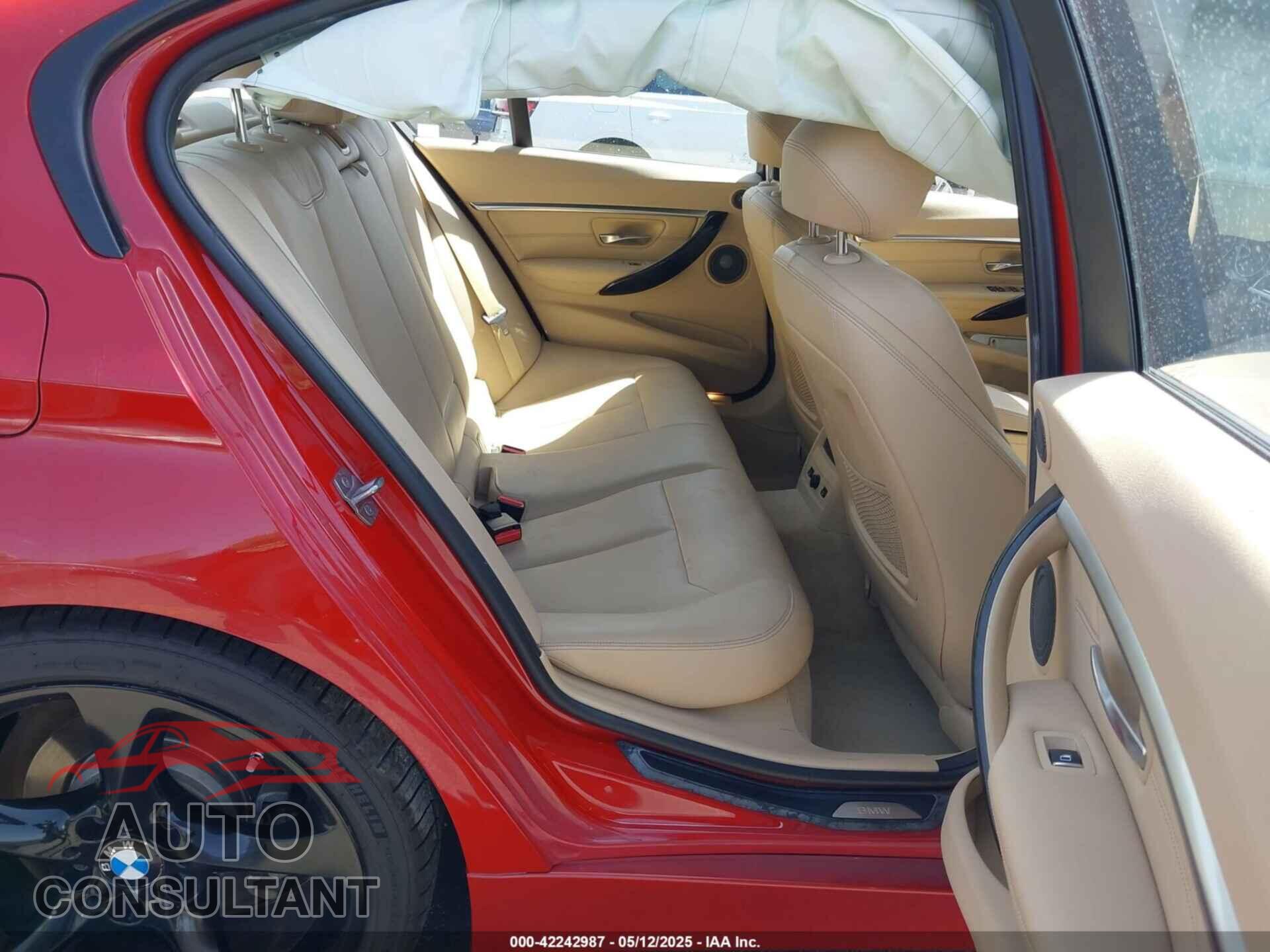 BMW 328I 2016 - WBA8E3G57GNU05967