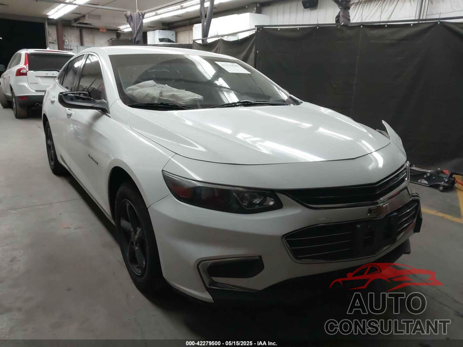 CHEVROLET MALIBU 2017 - 1G1ZB5ST4HF281498