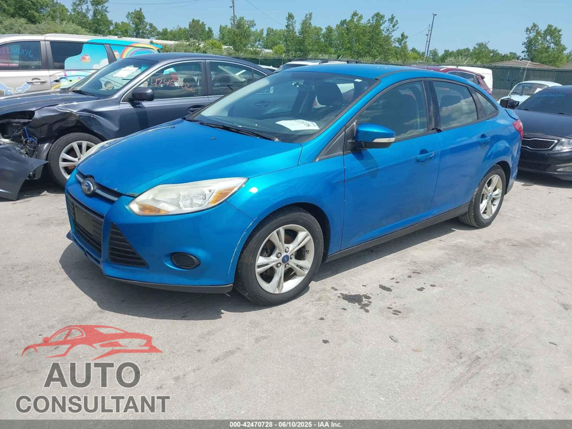 FORD FOCUS 2014 - 1FADP3F22EL137122