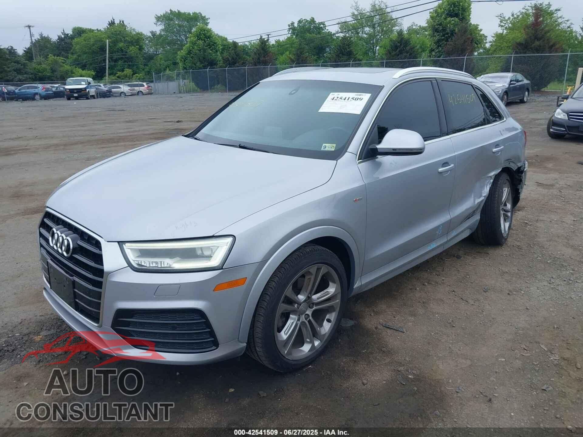 AUDI Q3 2016 - WA1FFCFS9GR007872