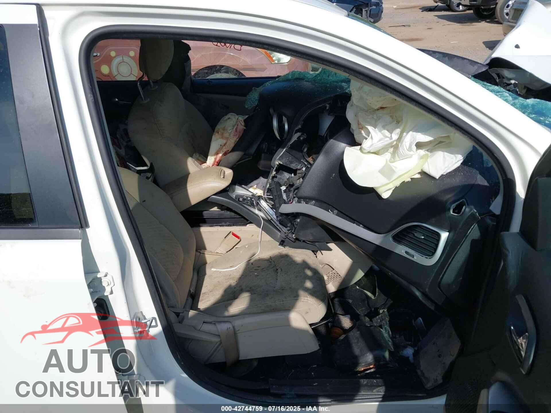 DODGE JOURNEY 2017 - 3C4PDCBGXHT590768