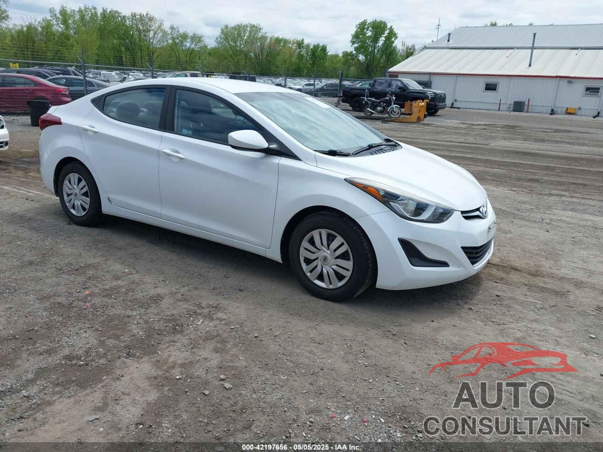 HYUNDAI ELANTRA 2016 - 5NPDH4AE6GH744789