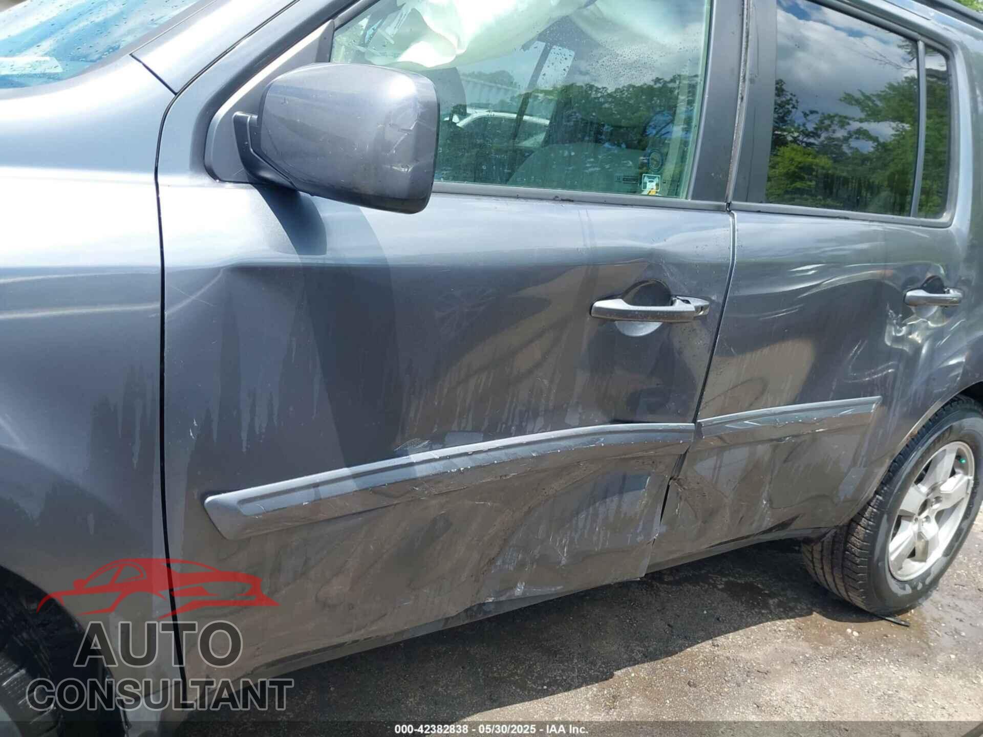 HONDA PILOT 2010 - 5FNYF4H45AB502683