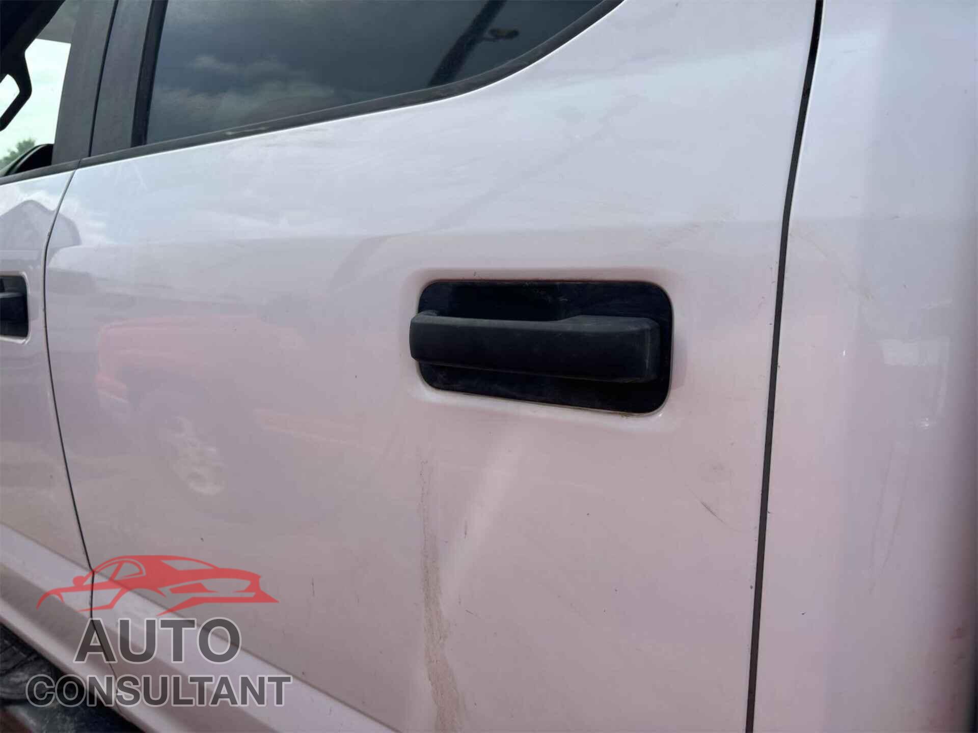 FORD F-250 2017 - 1FT7W2B60HEE72871