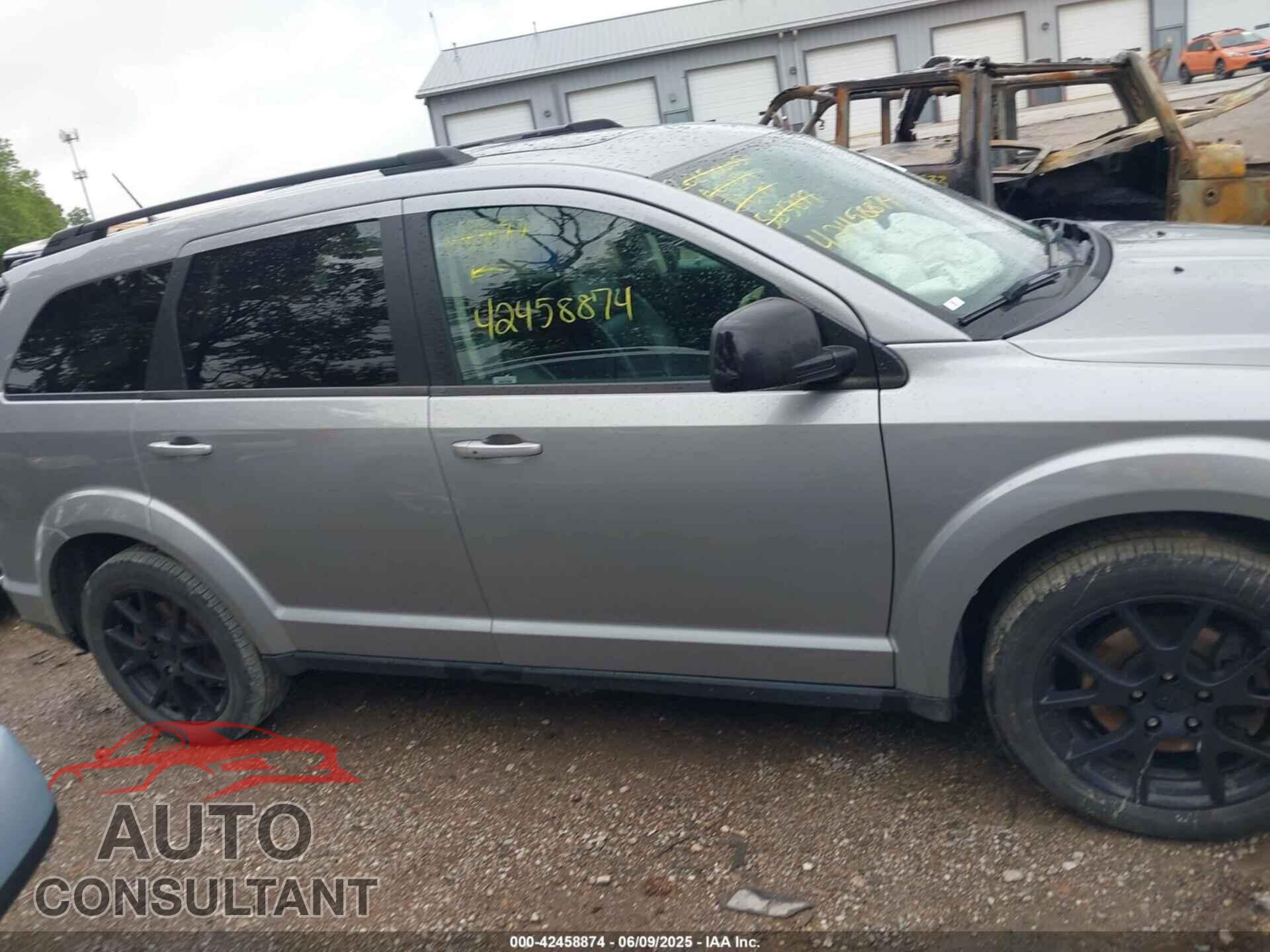 DODGE JOURNEY 2017 - 3C4PDDEG8HT585697