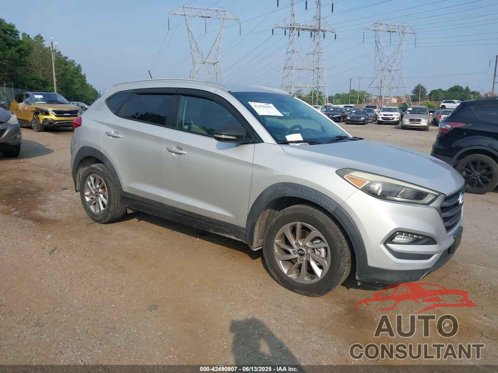HYUNDAI TUCSON 2016 - KM8J3CA23GU022313