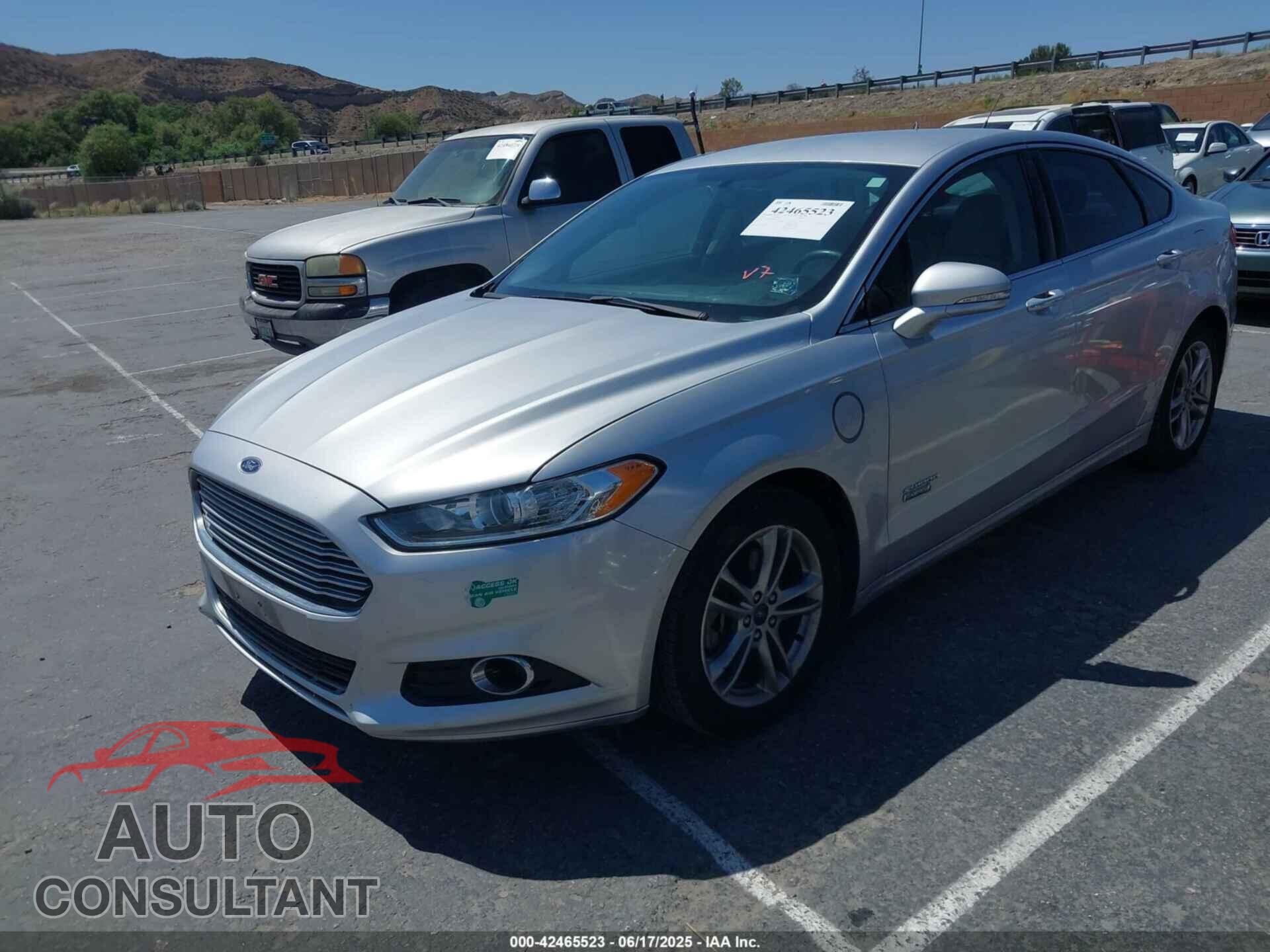 FORD FUSION ENERGI 2016 - 3FA6P0SU0GR166119