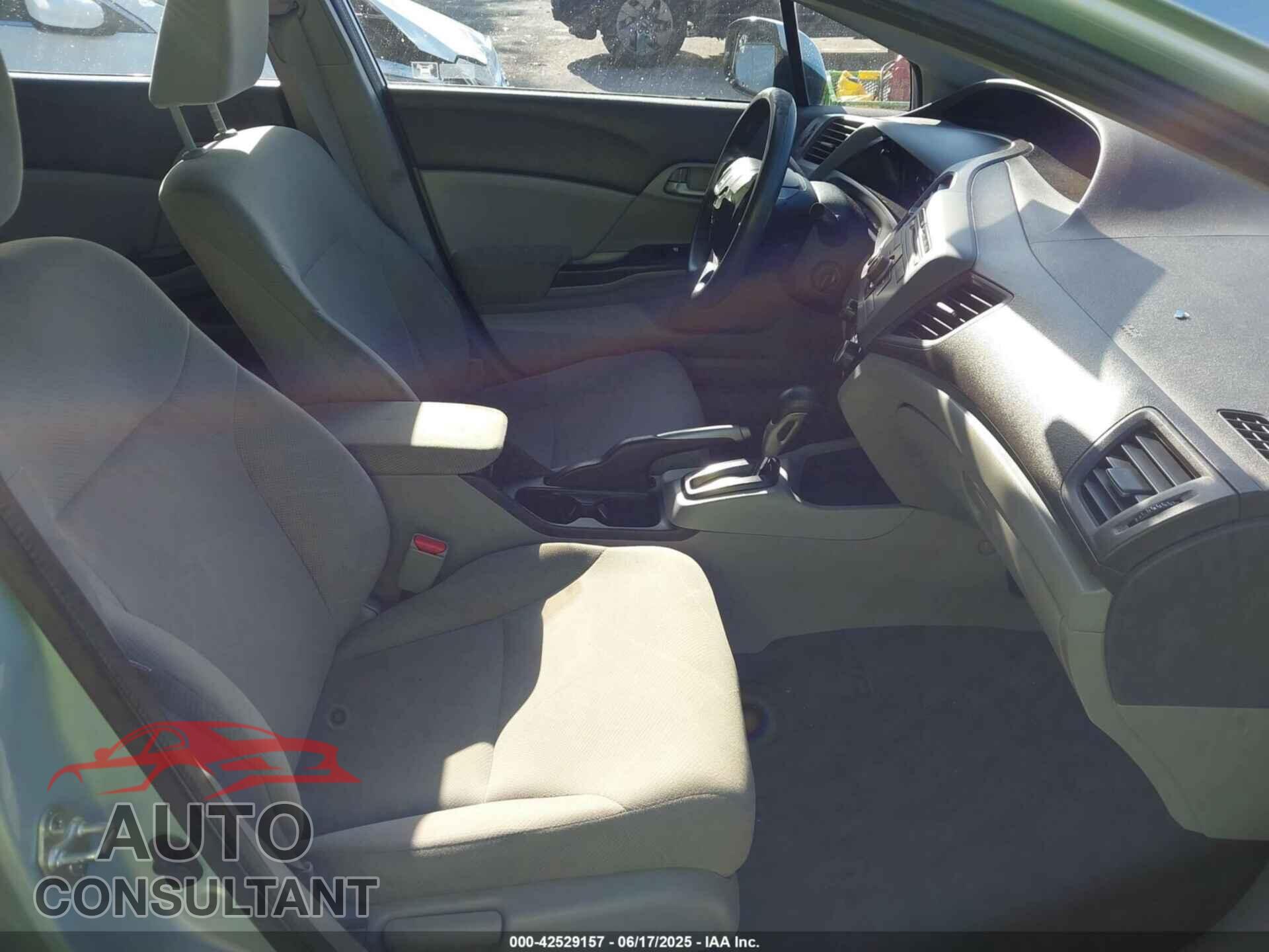 HONDA CIVIC 2012 - 19XFB2F58CE085586