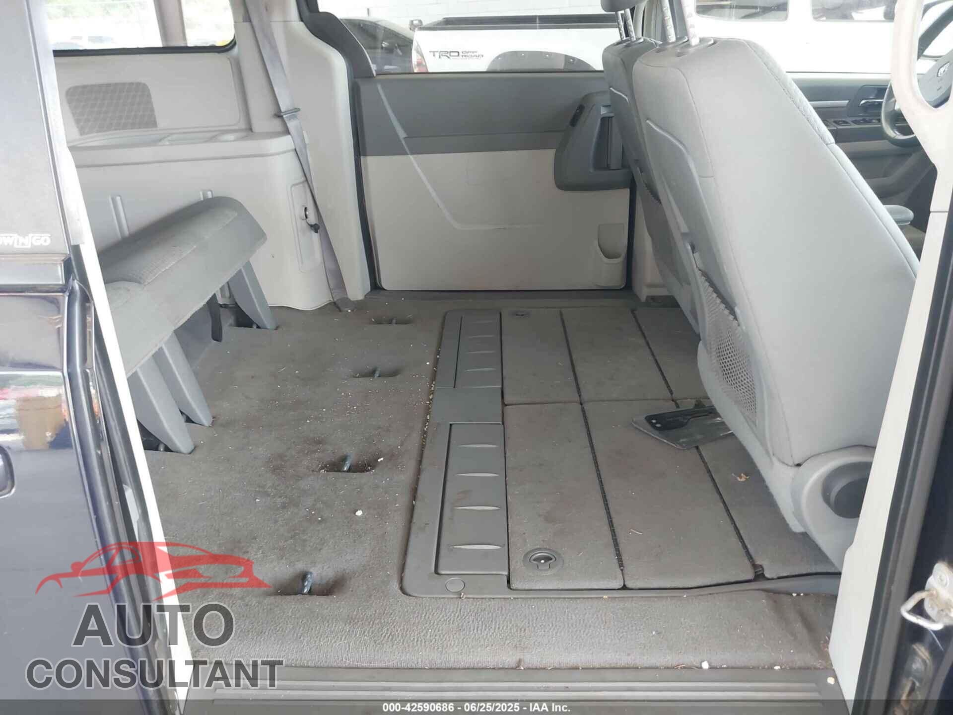 DODGE GRAND CARAVAN 2010 - 2D4RN4DE0AR224501