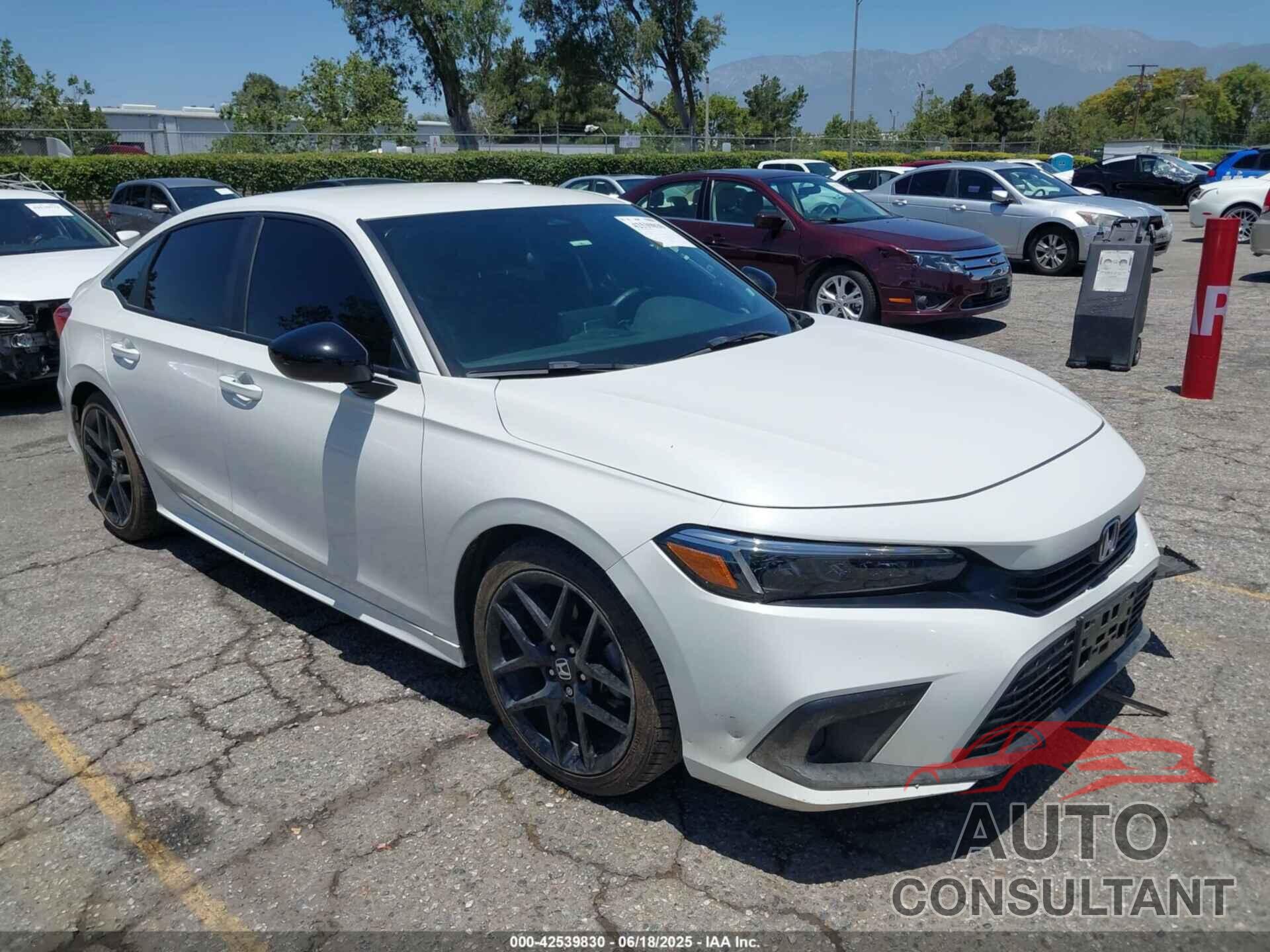 HONDA CIVIC 2024 - 2HGFE2F51RH528957