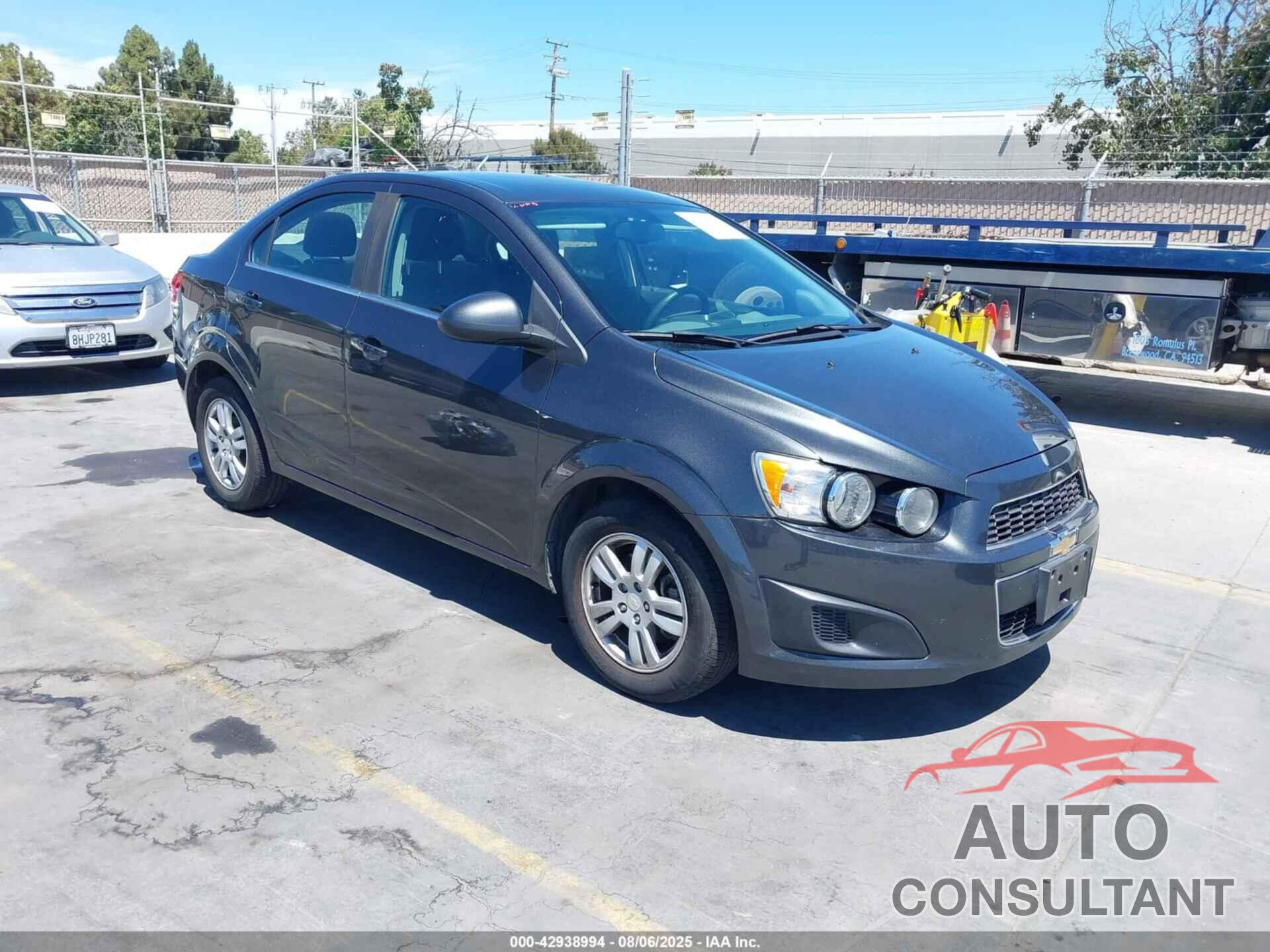 CHEVROLET SONIC 2016 - 1G1JC5SG9G4179332