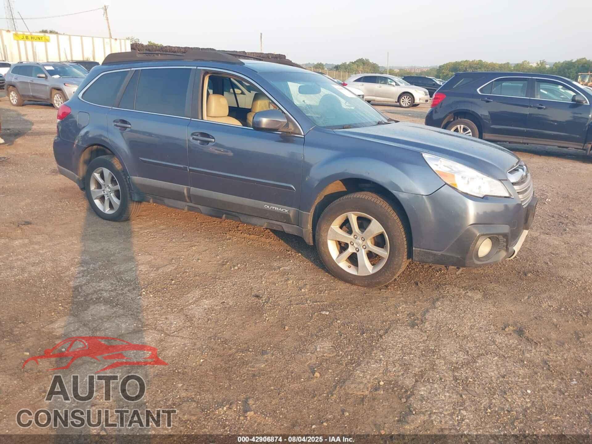 SUBARU OUTBACK 2013 - 4S4BRBLC4D3215543