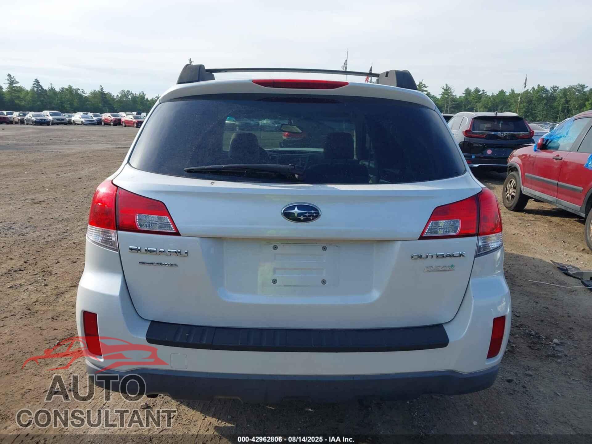SUBARU OUTBACK 2013 - 4S4BRBCC2D3285056