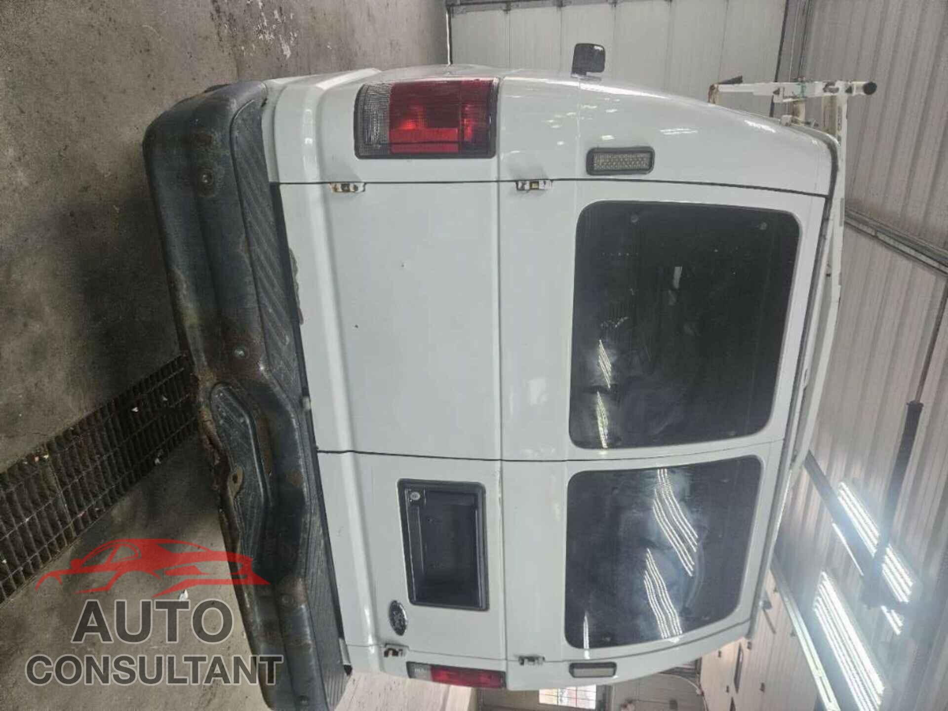 FORD ECONOLINE 2011 - 1FTNE2EL1BDA70950