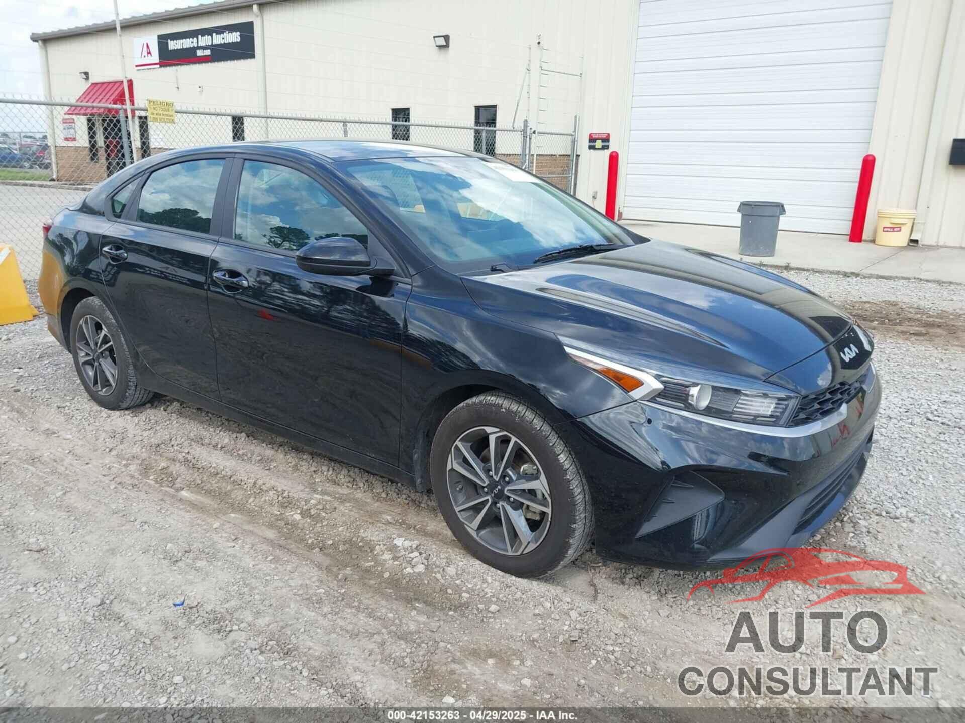 KIA FORTE 2023 - 3KPF24AD0PE612116