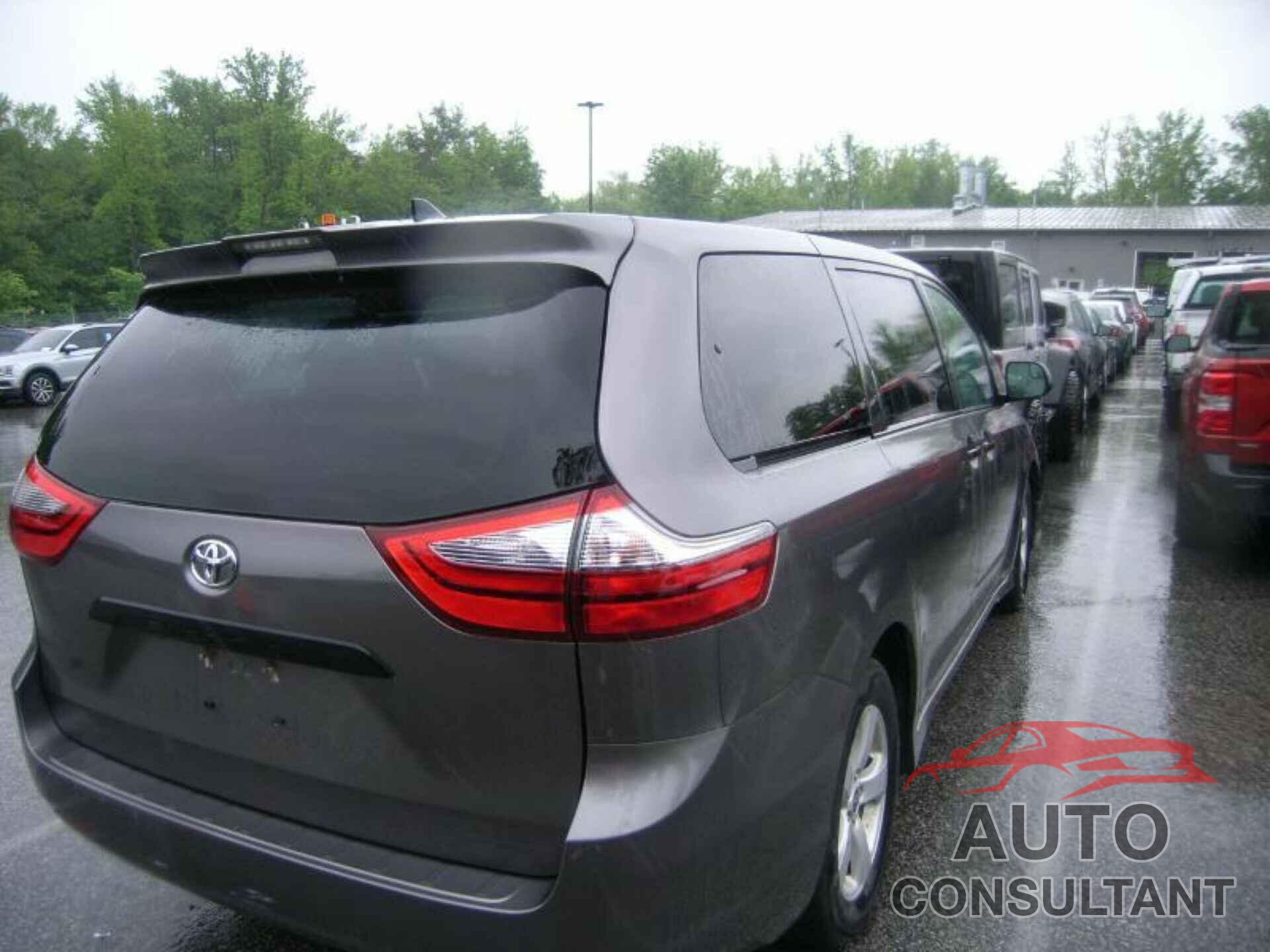 TOYOTA SIENNA 2020 - 5TDZZ3DC4LS063512