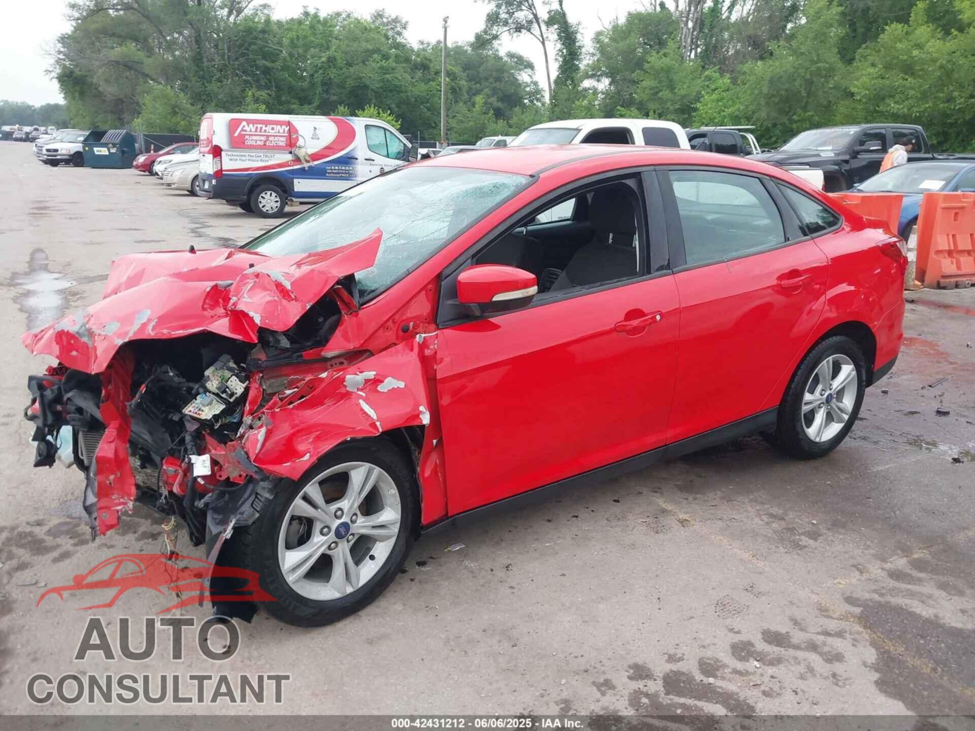 FORD FOCUS 2013 - 1FADP3F27DL144811