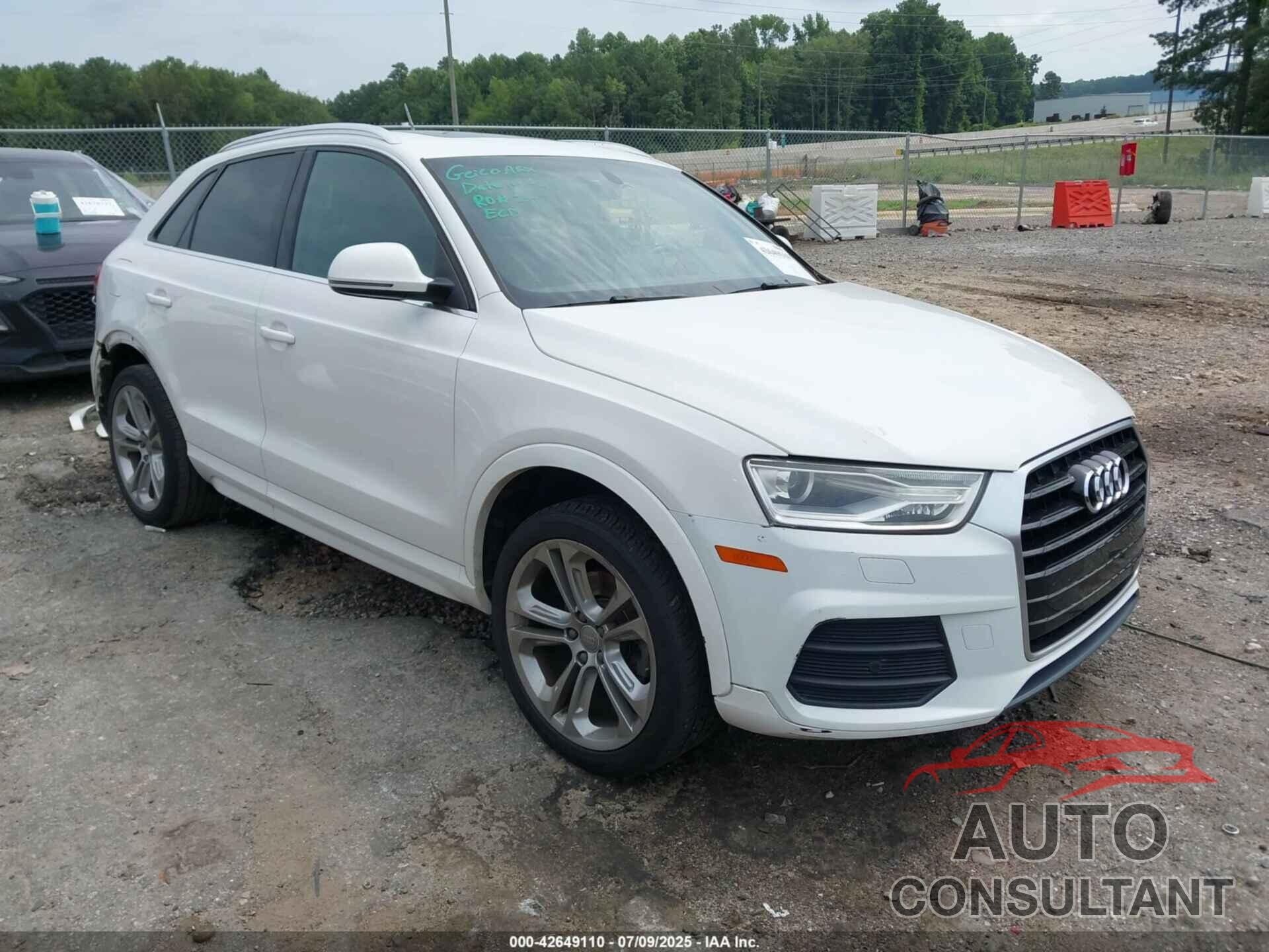 AUDI Q3 2017 - WA1HCCFS3HR010527