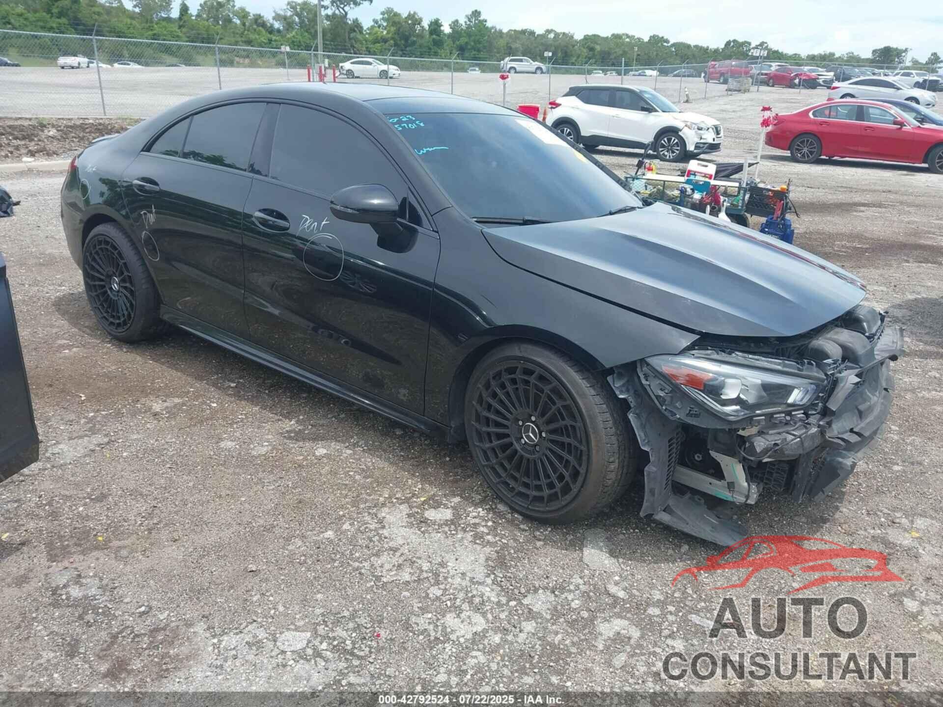 MERCEDES-BENZ CLA 250 2020 - WDD5J4GB0LN040433