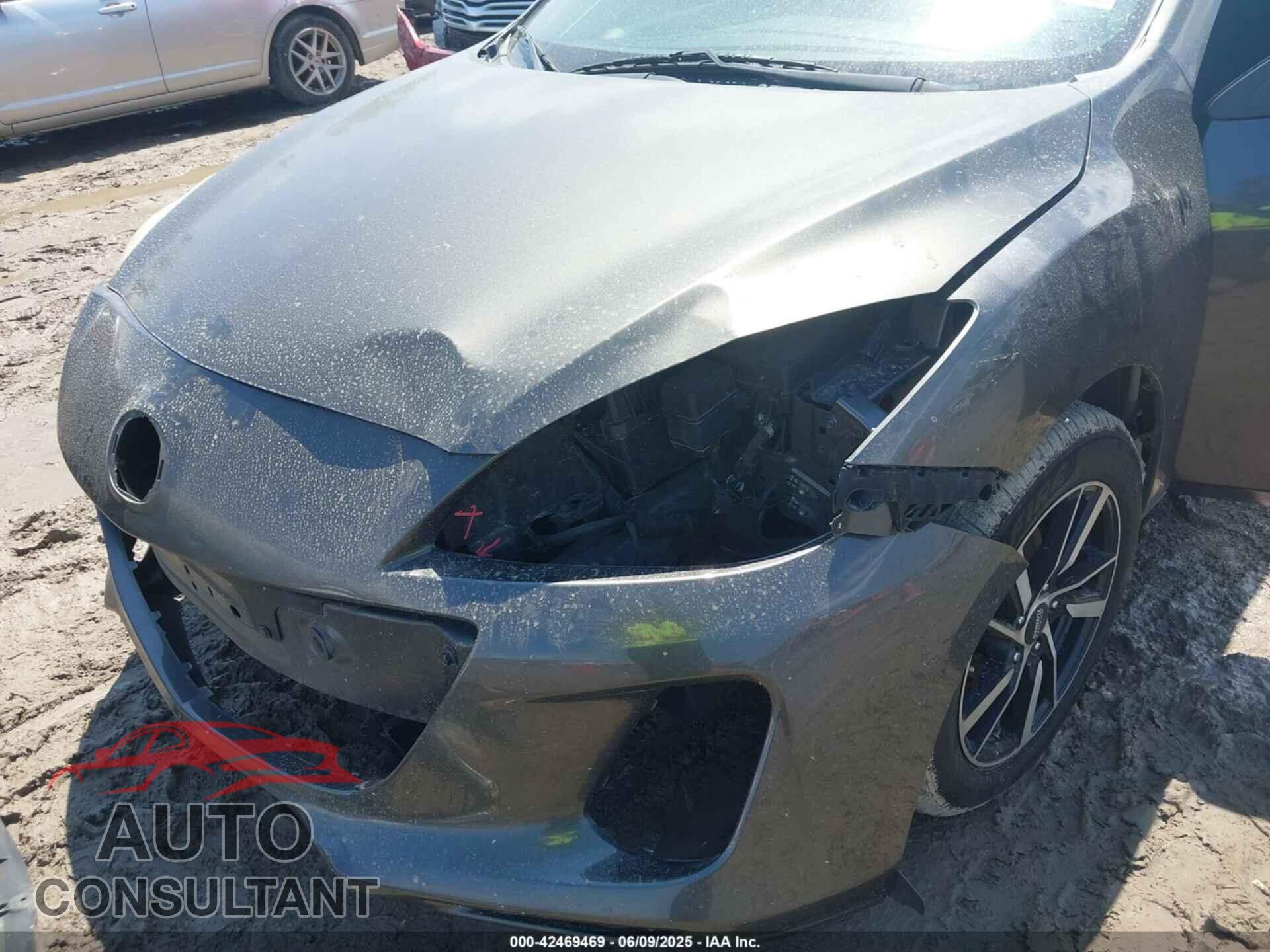 MAZDA MAZDA3 2012 - JM1BL1L79C1532909