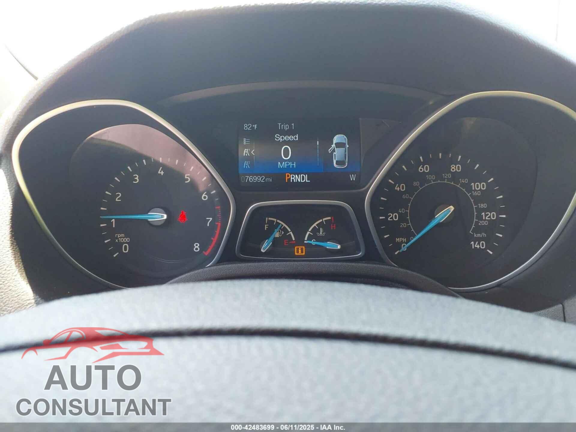 FORD FOCUS 2015 - 1FADP3F25FL300945