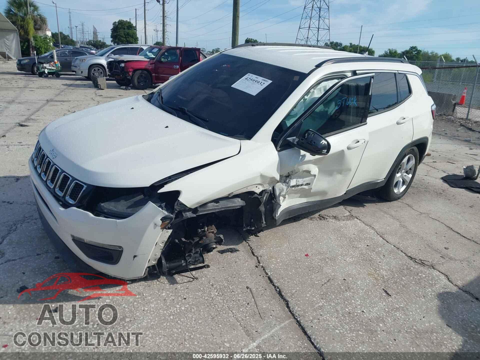 JEEP COMPASS 2019 - 3C4NJCBB3KT676807