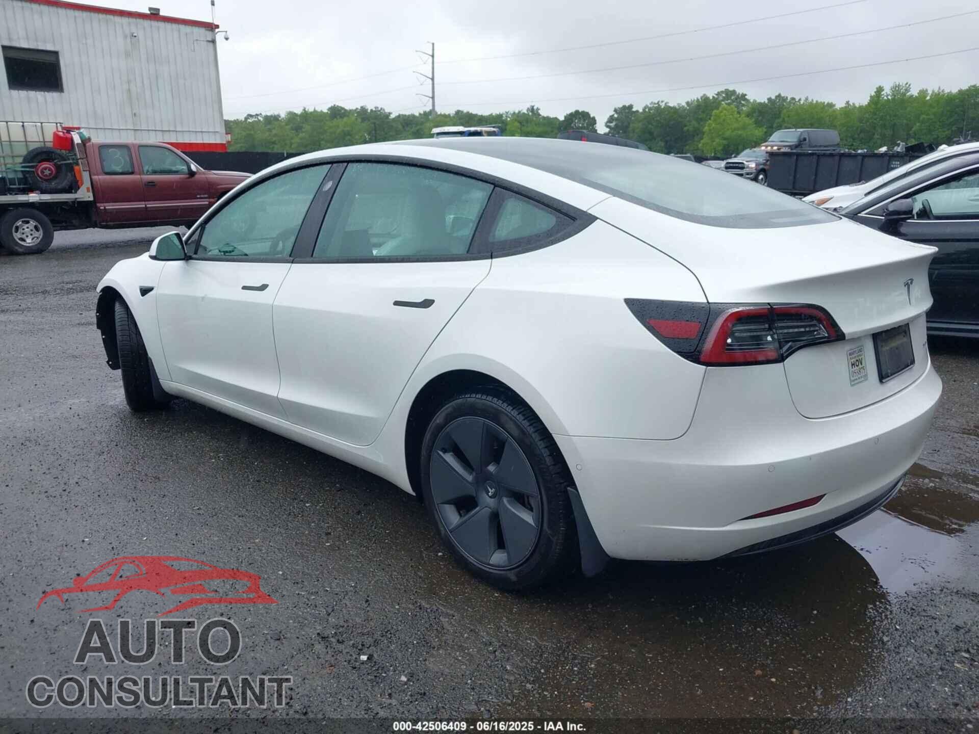 TESLA MODEL 3 2022 - 5YJ3E1EB0NF166753