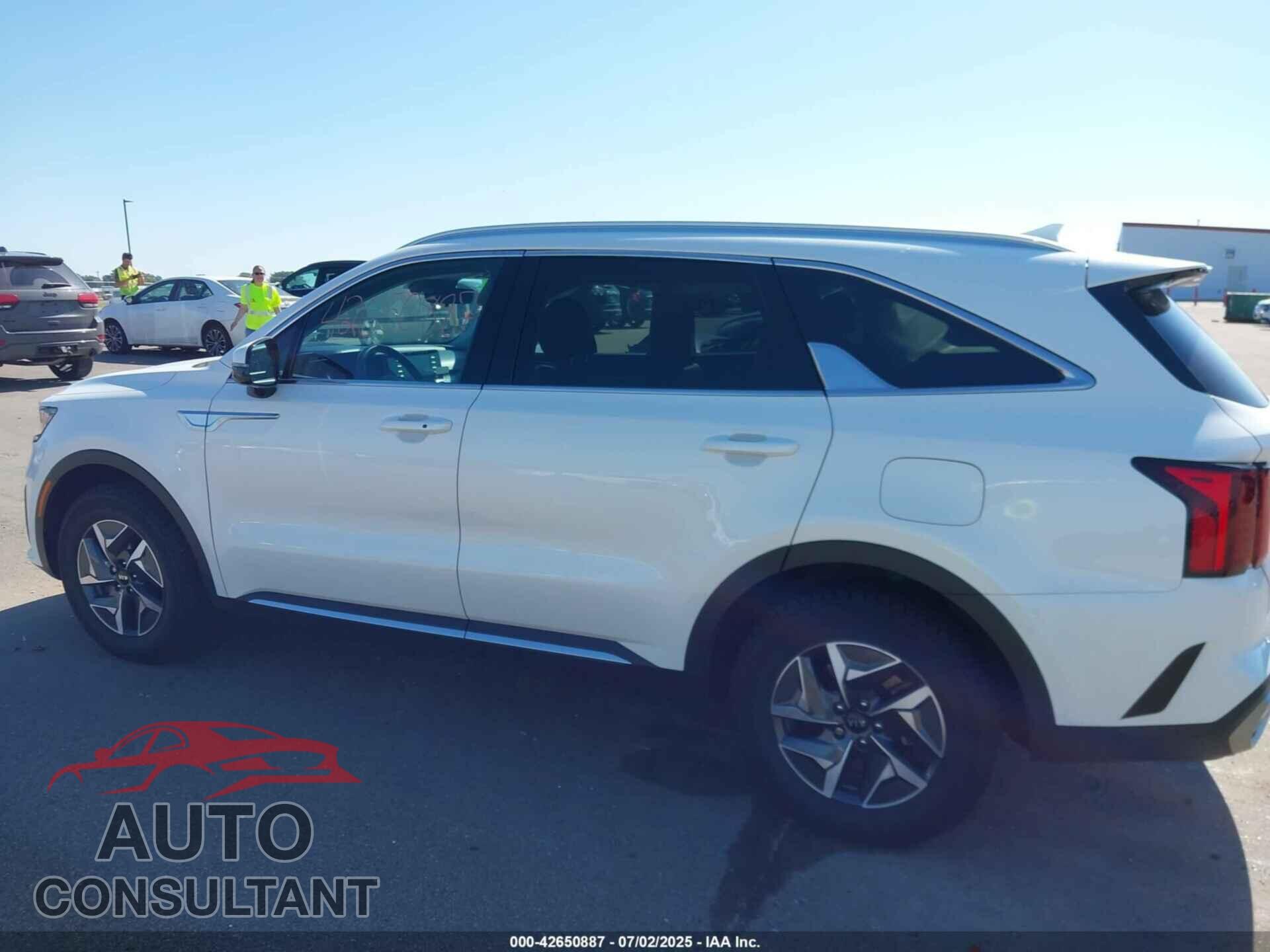 KIA SORENTO HYBRID 2021 - KNDRG4LG5M5038433