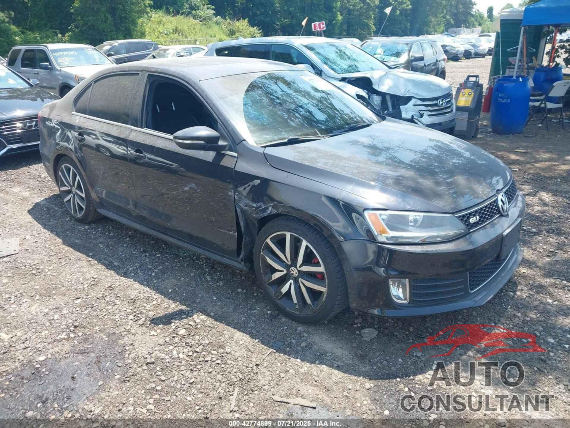 VOLKSWAGEN JETTA 2013 - 3VW4T7AJ7DM288141