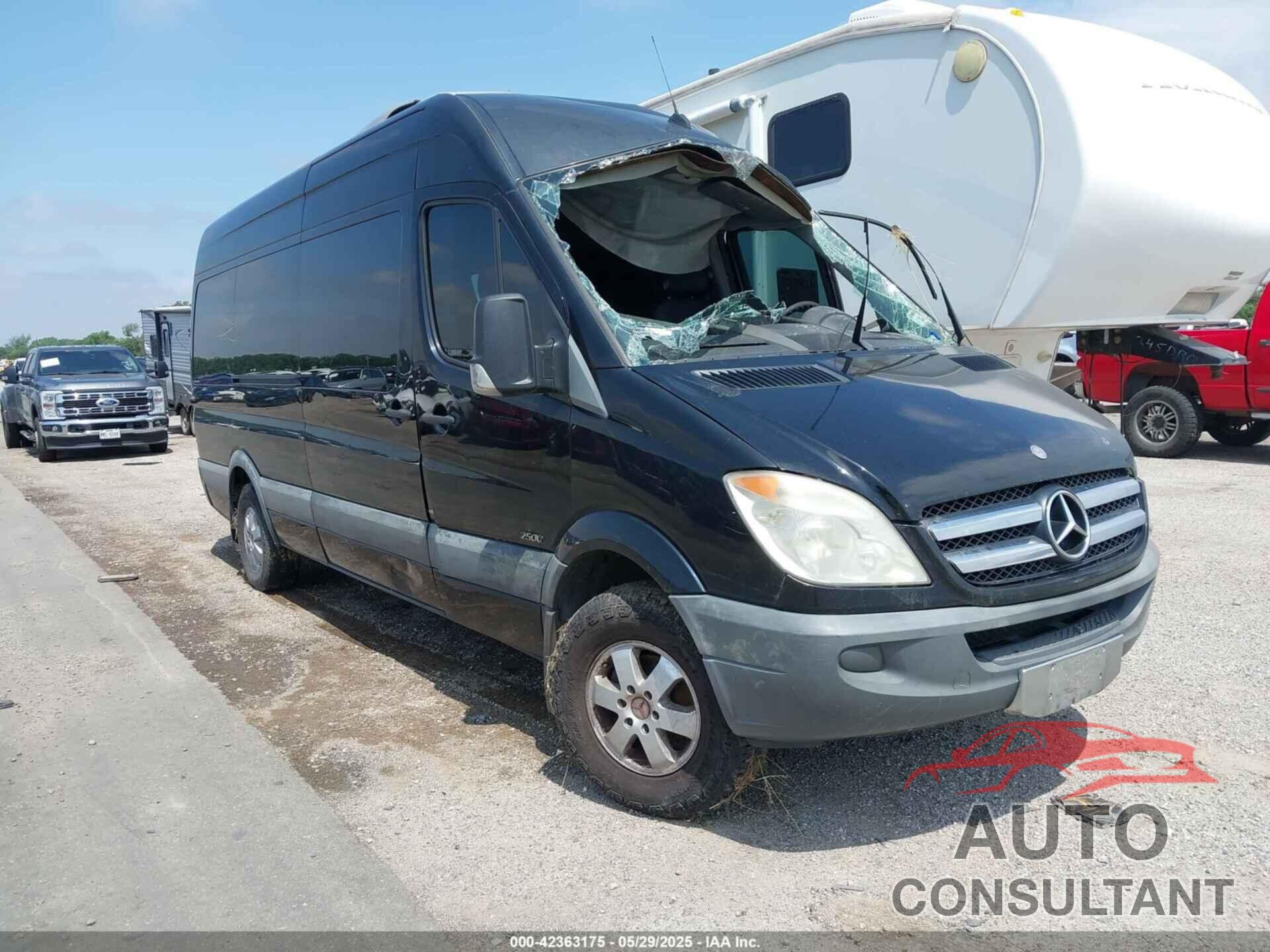 MERCEDES-BENZ SPRINTER 2500 2013 - WDZPE8CCXD5741088