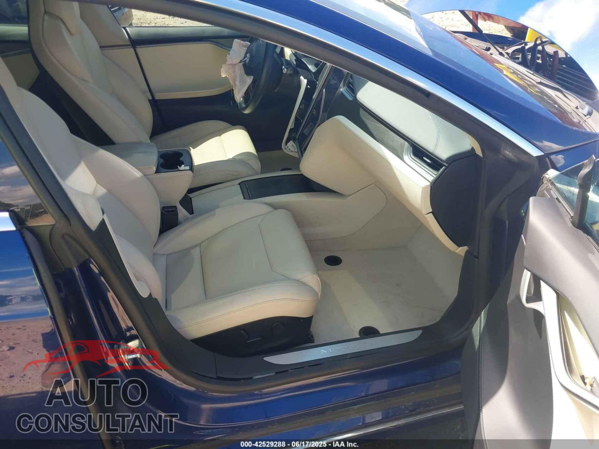 TESLA MODEL S 2018 - 5YJSA1E20JF283461