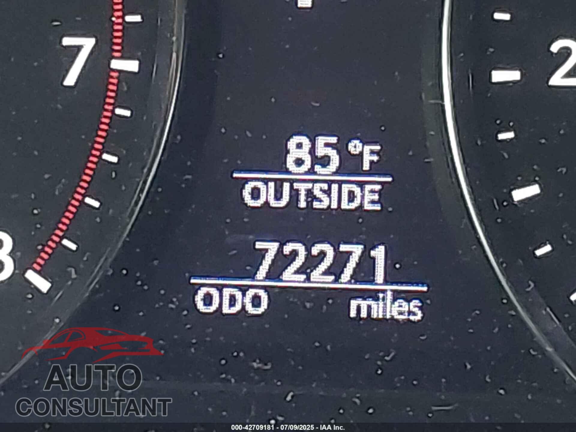LEXUS LS 460 2013 - JTHCL5EF8D5017831