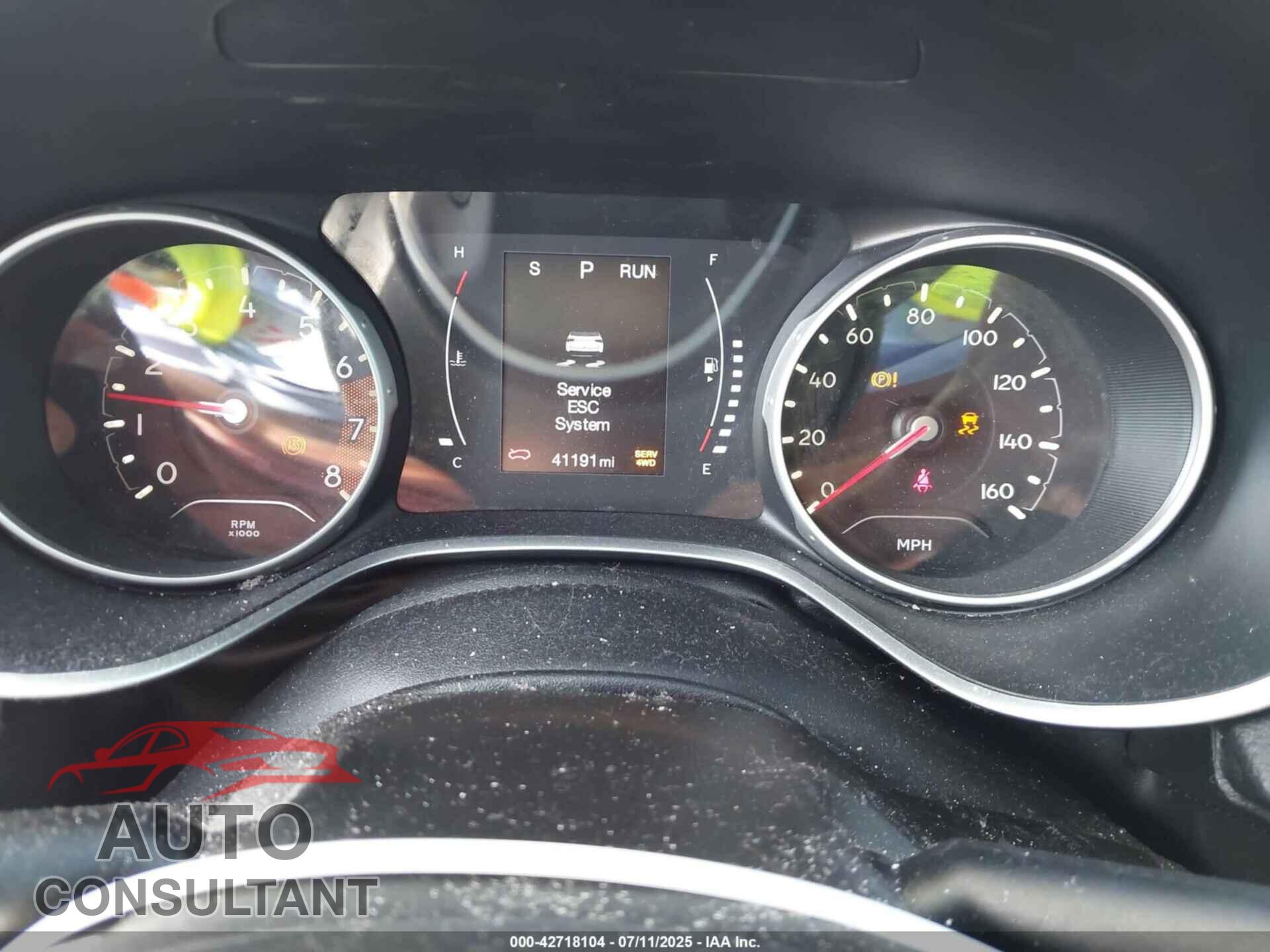 JEEP COMPASS 2018 - 3C4NJDBB2JT299097