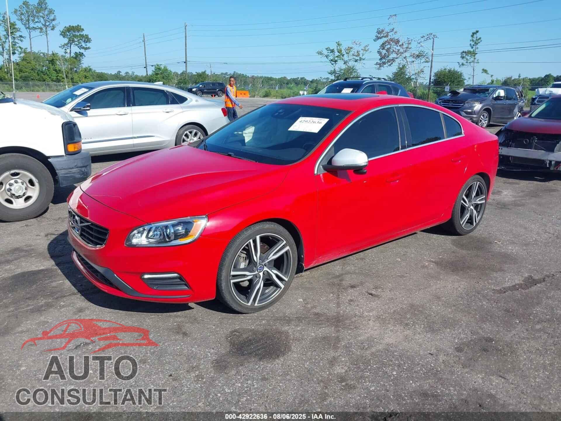 VOLVO S60 2017 - YV149MTS6H2422084