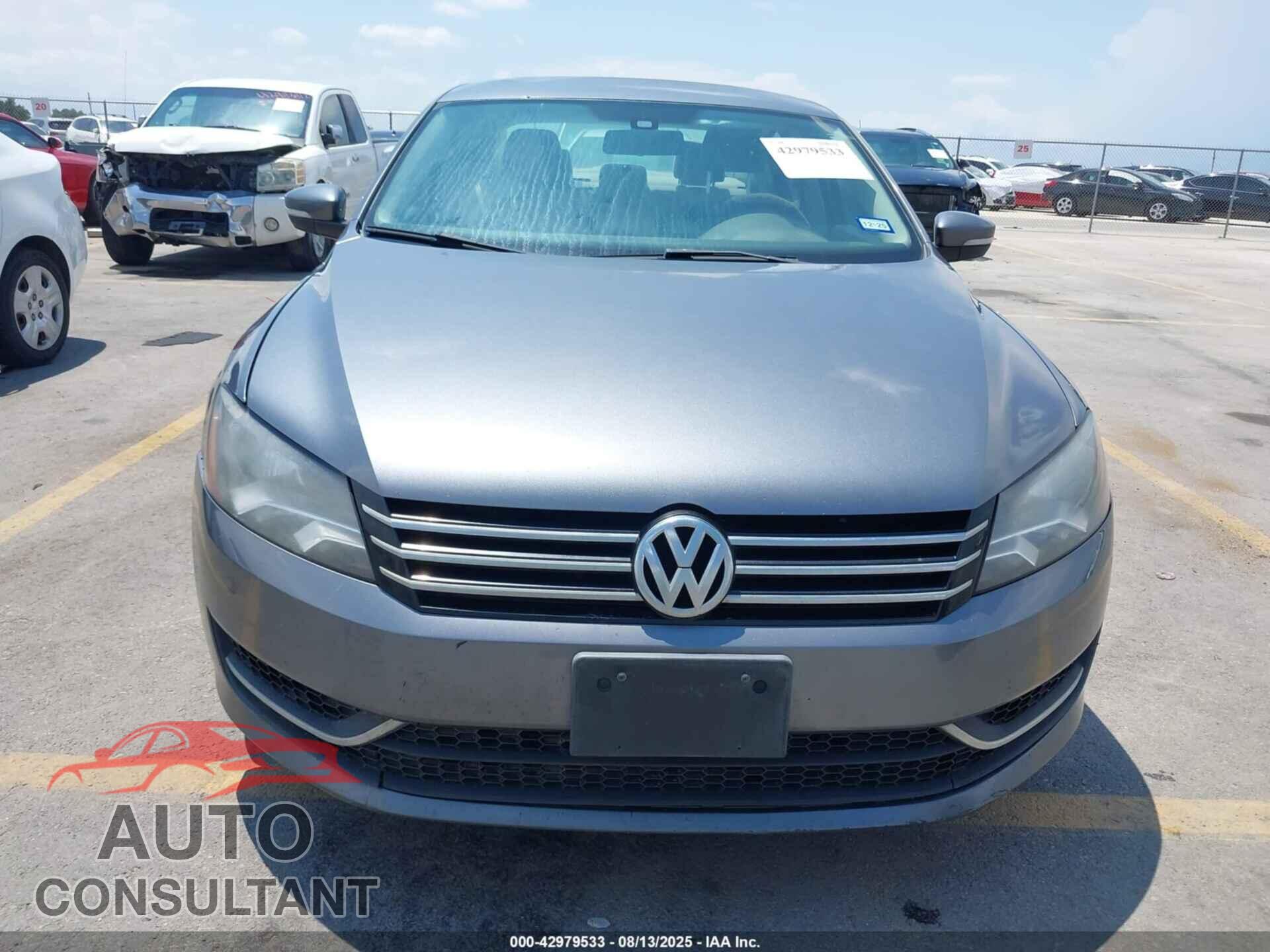 VOLKSWAGEN PASSAT 2014 - 1VWAT7A32EC042816