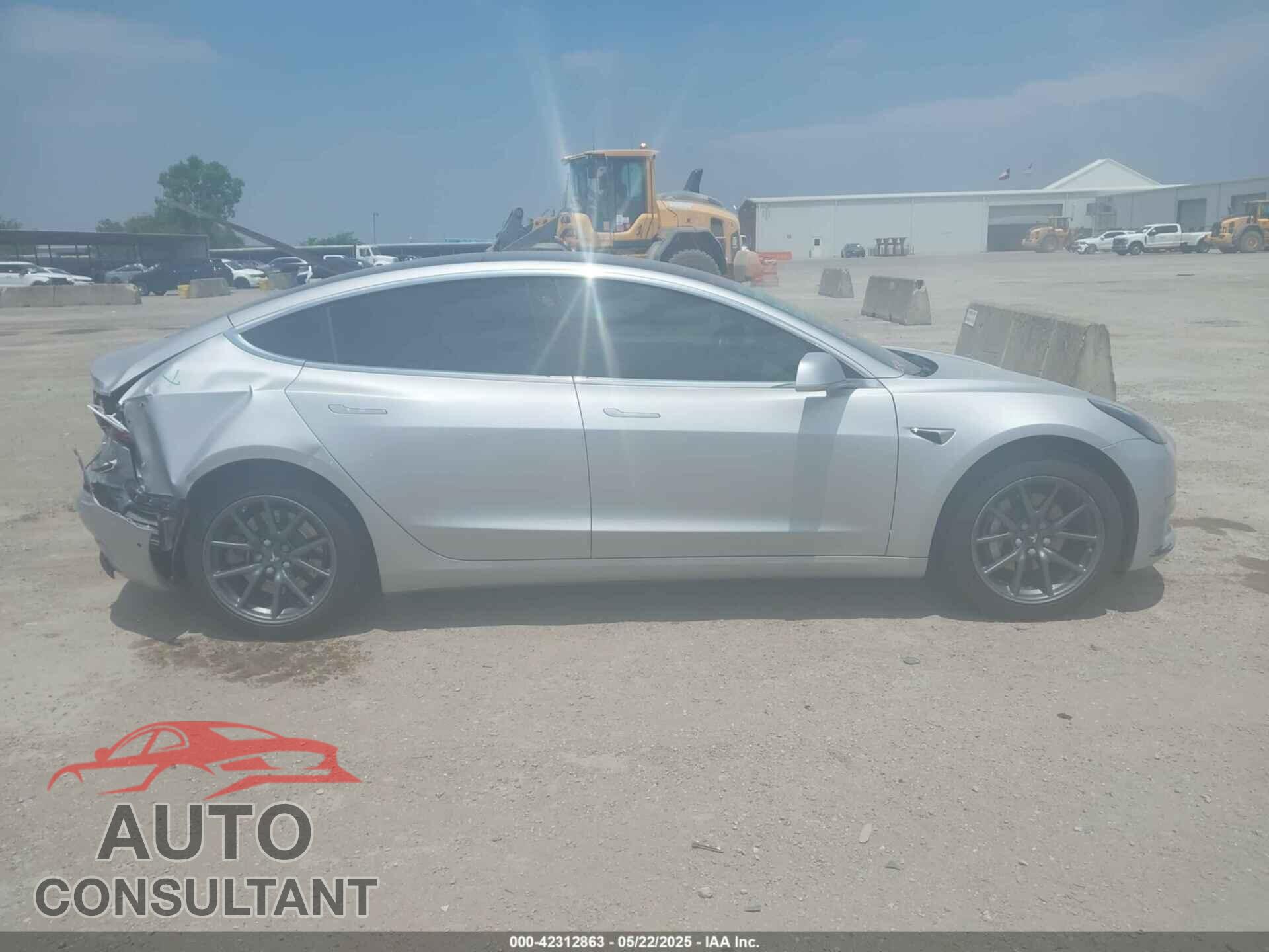 TESLA MODEL 3 2018 - 5YJ3E1EA4JF016629