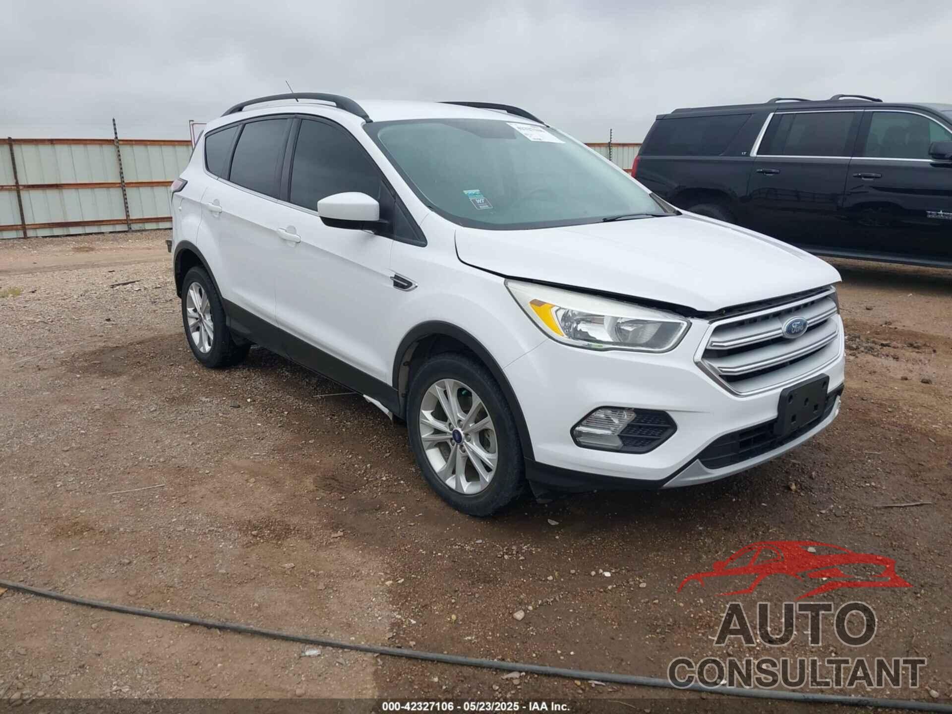 FORD ESCAPE 2018 - 1FMCU0GD7JUD22067