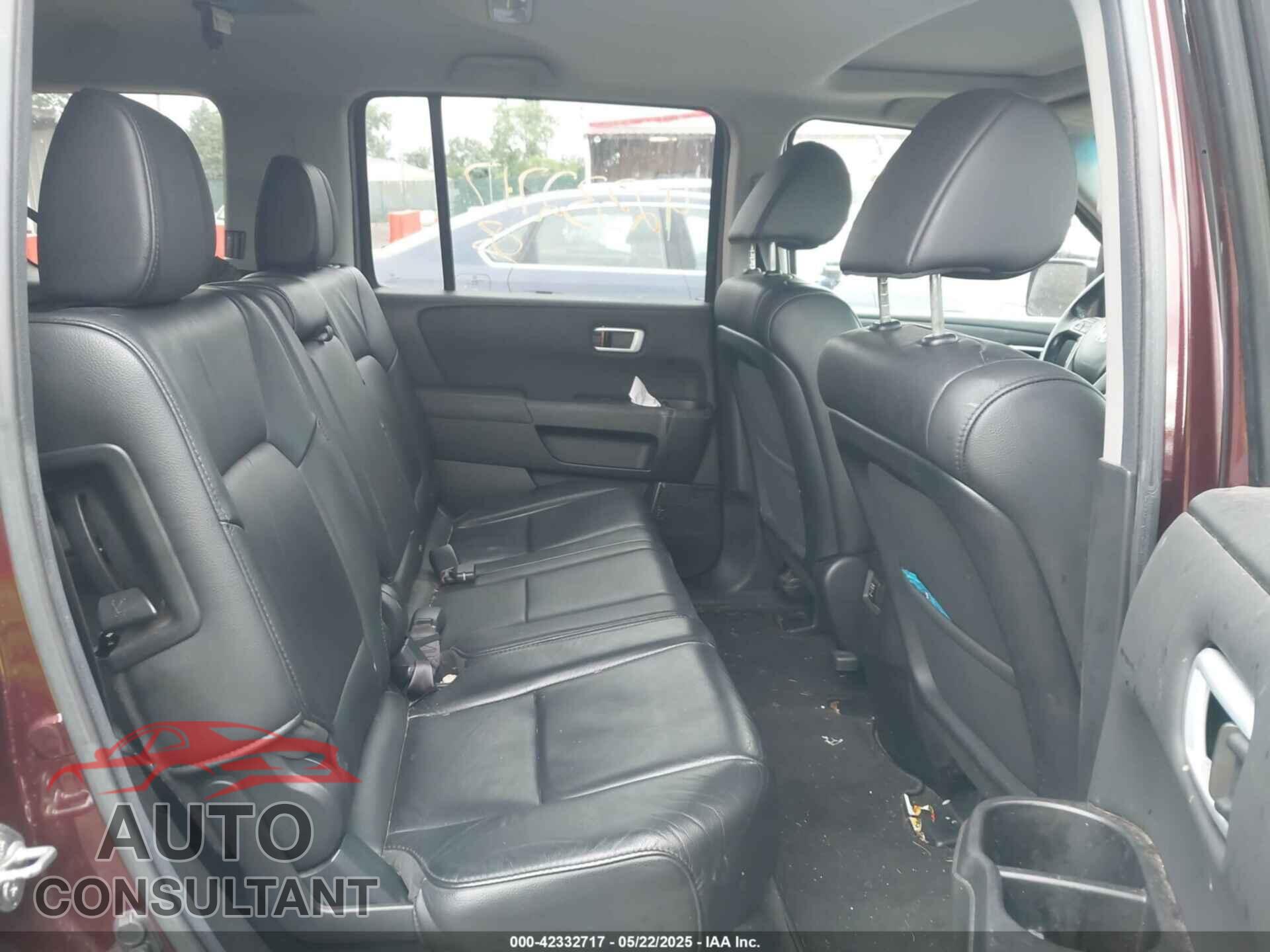 HONDA PILOT 2012 - 5FNYF4H5XCB077988