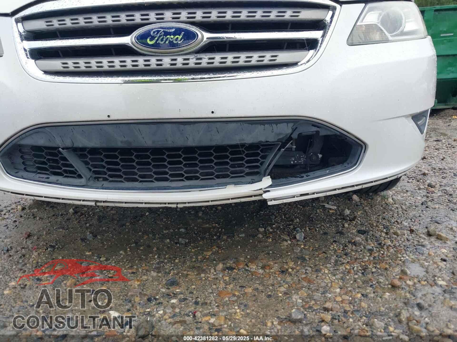 FORD TAURUS 2010 - 1FAHP2FWXAG161881