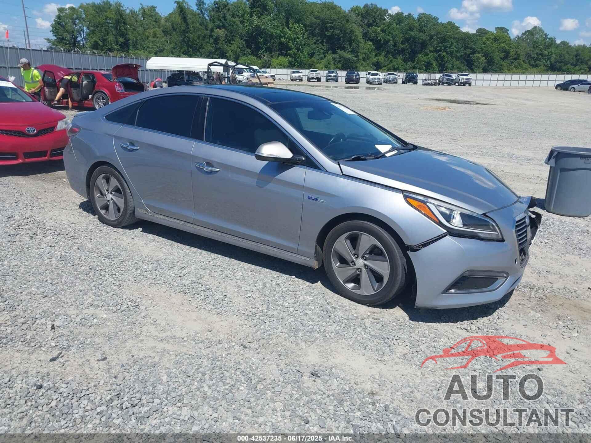 HYUNDAI SONATA HYBRID 2016 - KMHE34L10GA008611