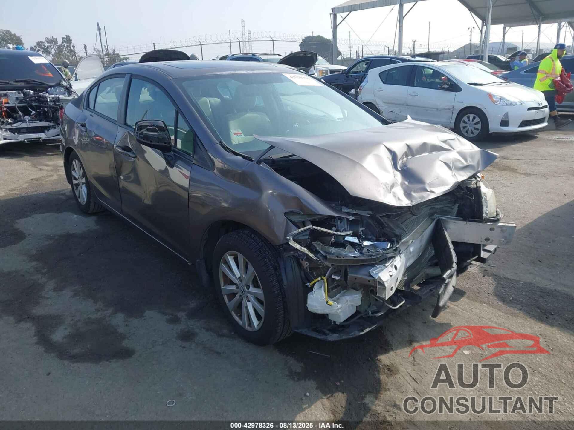 HONDA CIVIC 2012 - 19XFB2F89CE306817