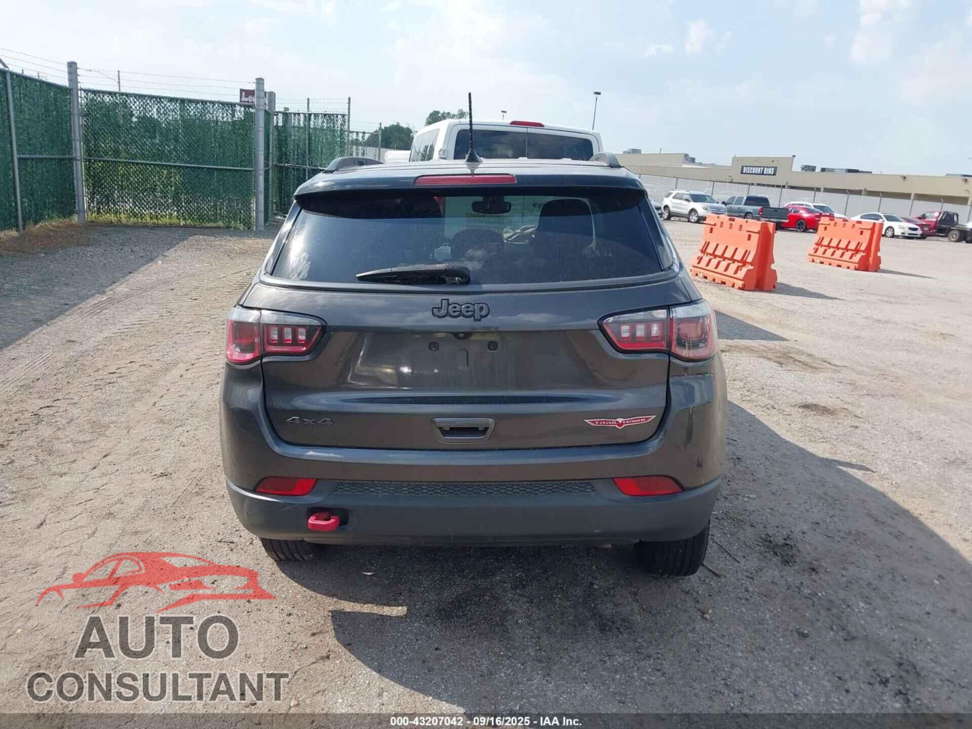 JEEP COMPASS 2020 - 3C4NJDDB1LT111881