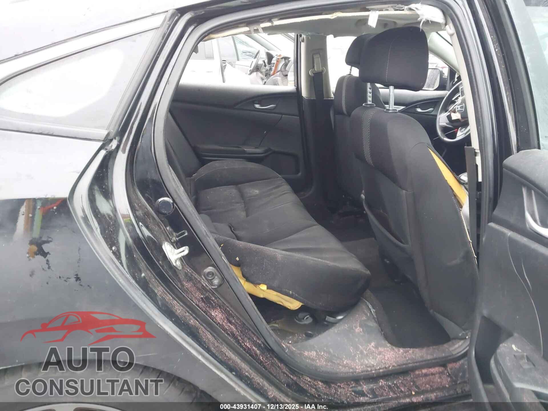 HONDA CIVIC 2017 - 2HGFC2F74HH510104