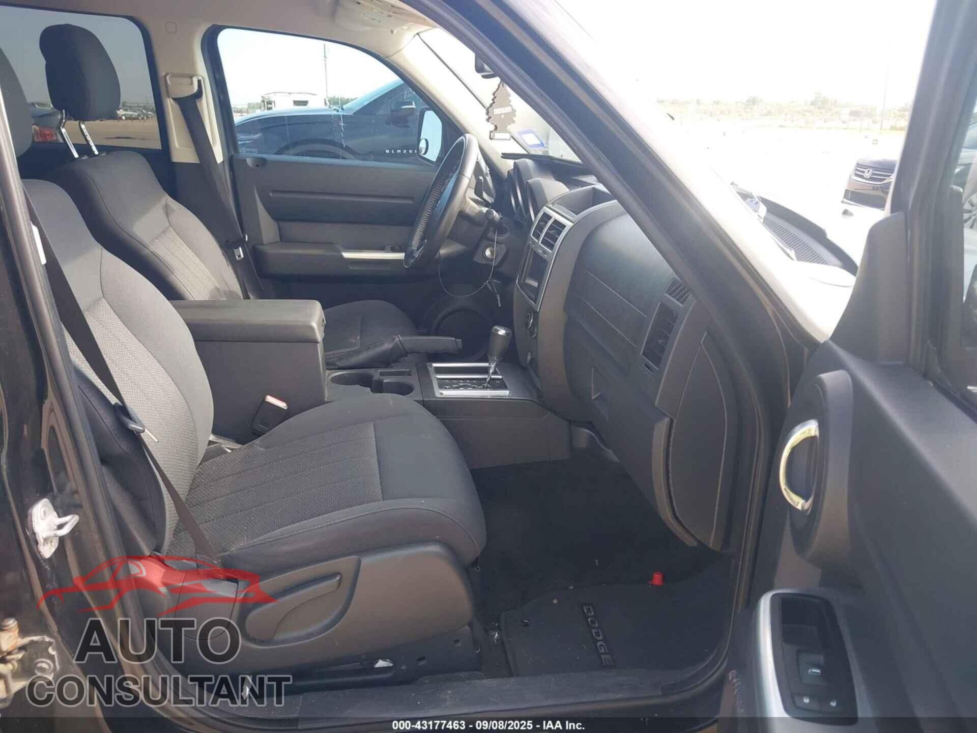 DODGE NITRO 2011 - 1D4PT5GK9BW545000