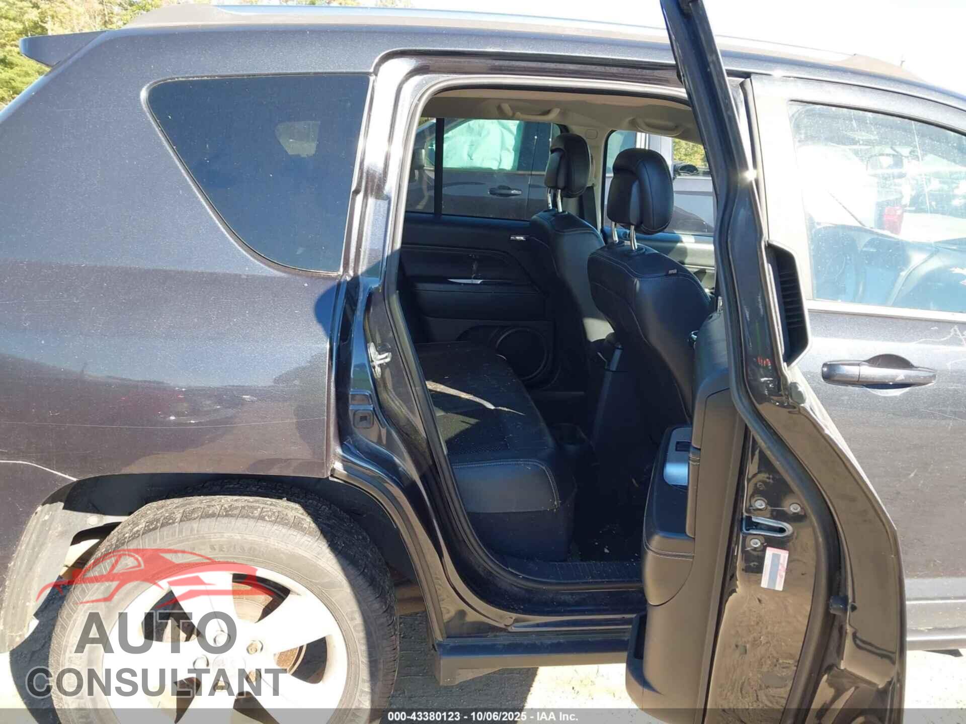 JEEP COMPASS 2014 - 1C4NJDEBXED530559